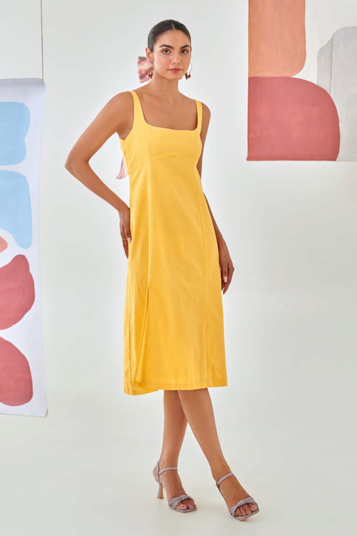 Moontara Yellow Linen Sleeveless A-Line Dress 
