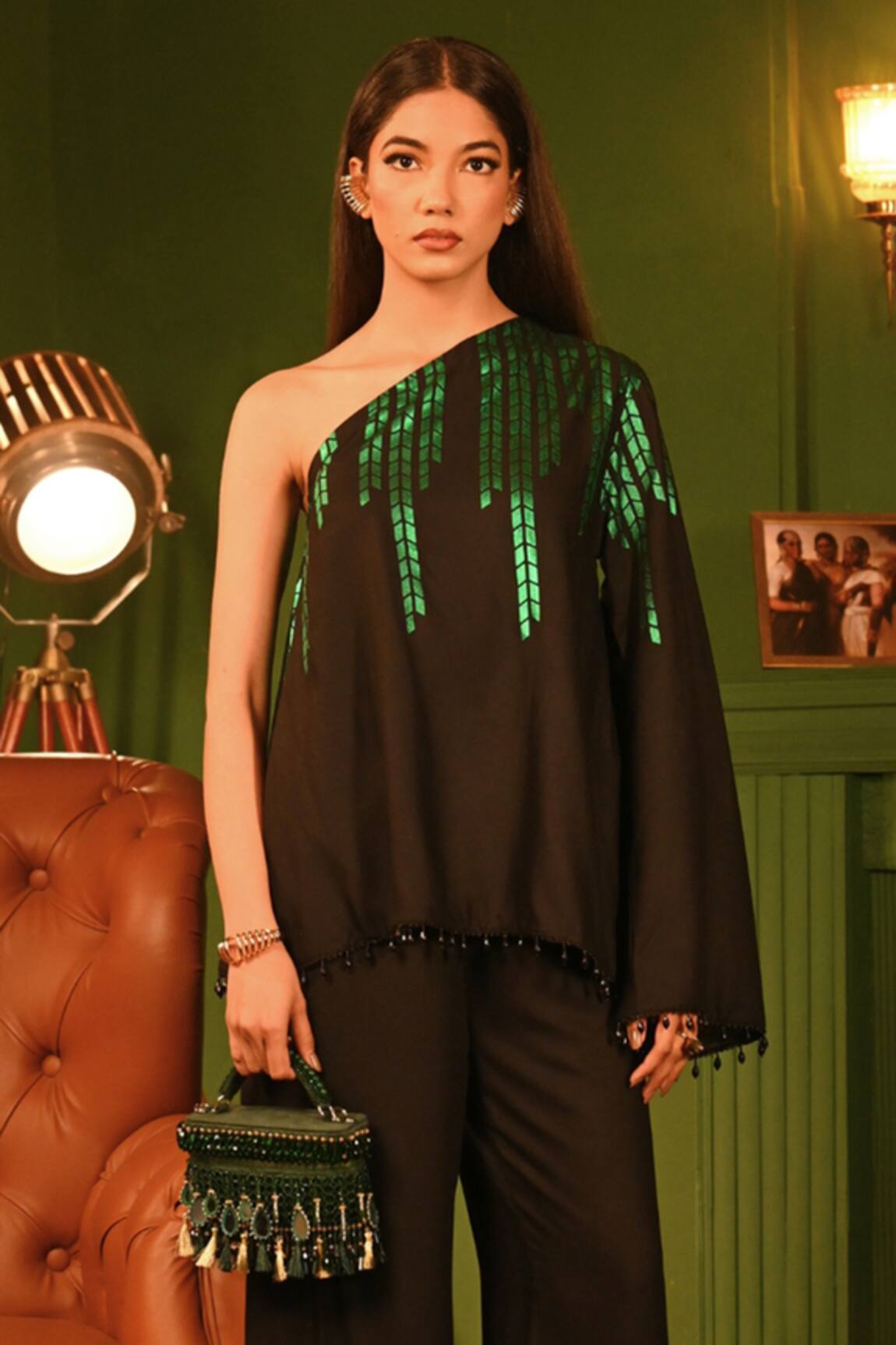 House Of Kosha Green Mirrorwork Vanity Bag 