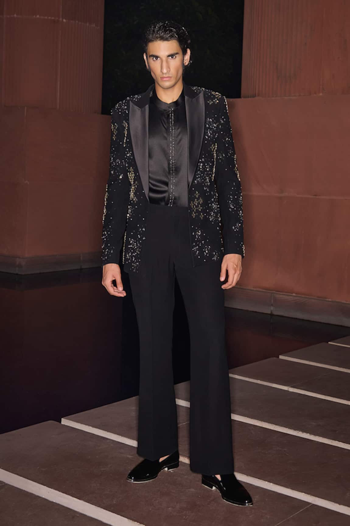Contrast By Parth Phantom Open Blazer Set 
