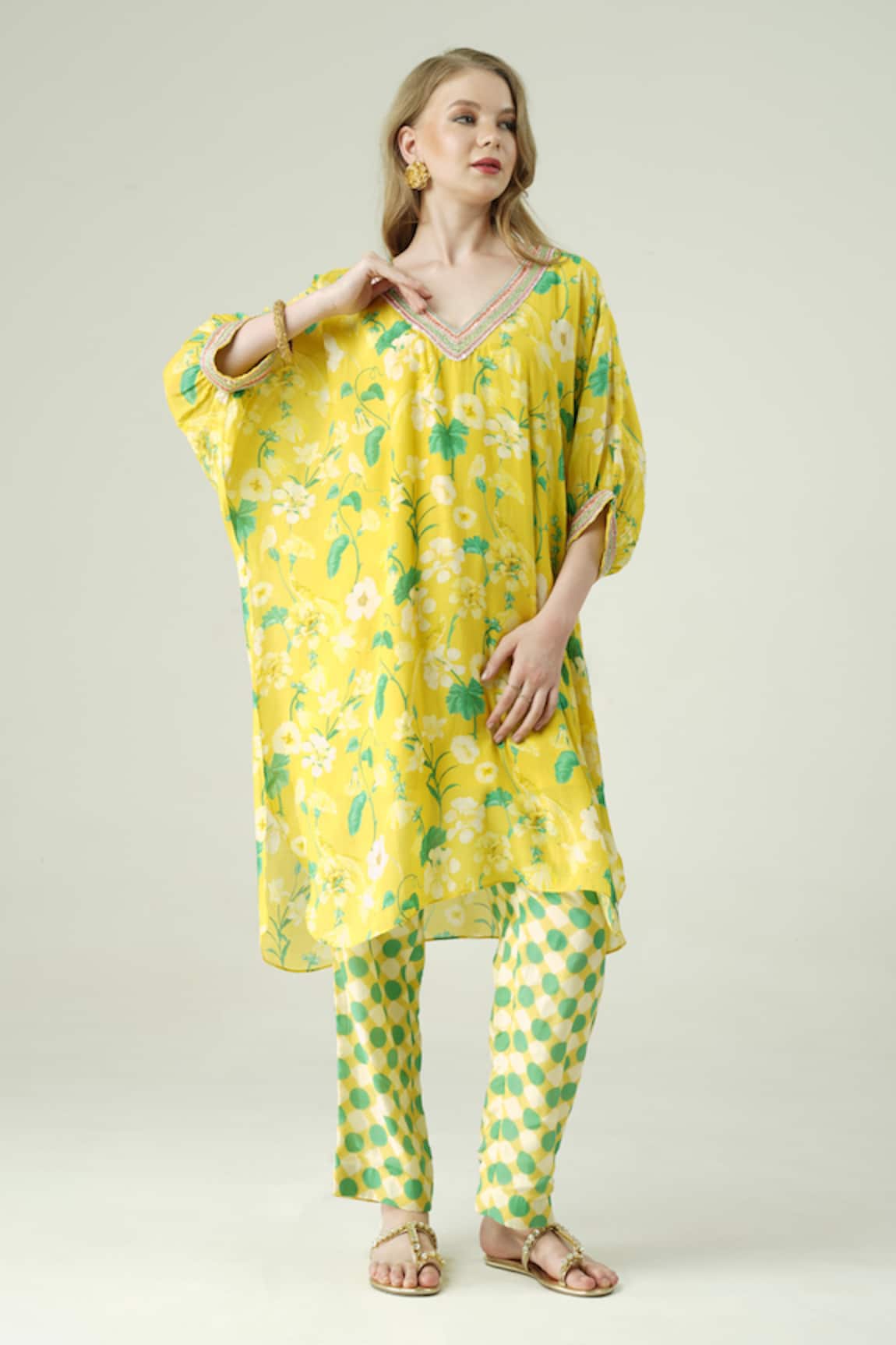 Surabhi Arya Floral Hand Embroidered Kaftan & Pant Set 