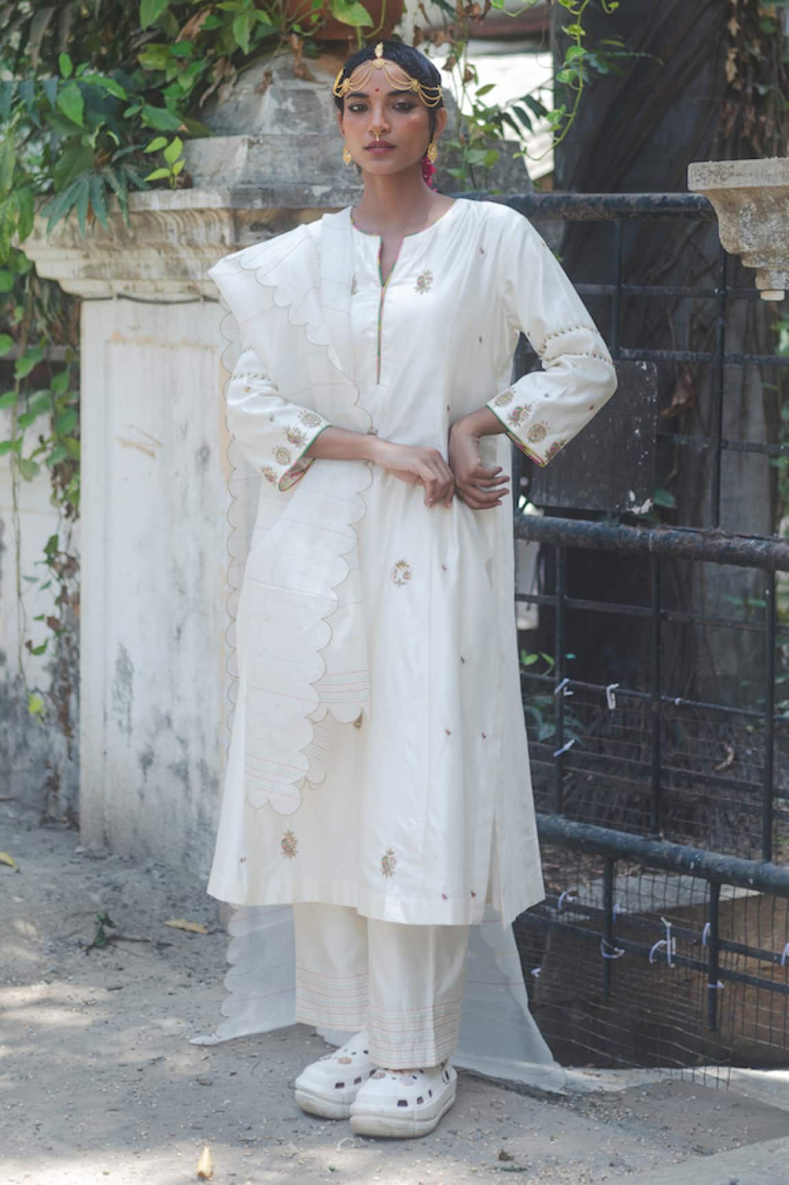 Label Earthen Malai Gully Kurta Set 