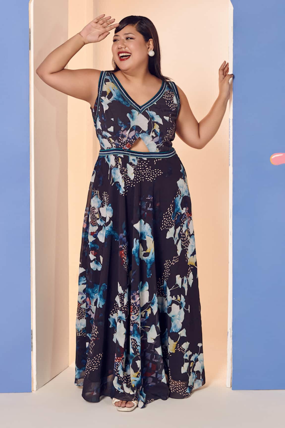 Mamicha Floral Print Georgette Gown 