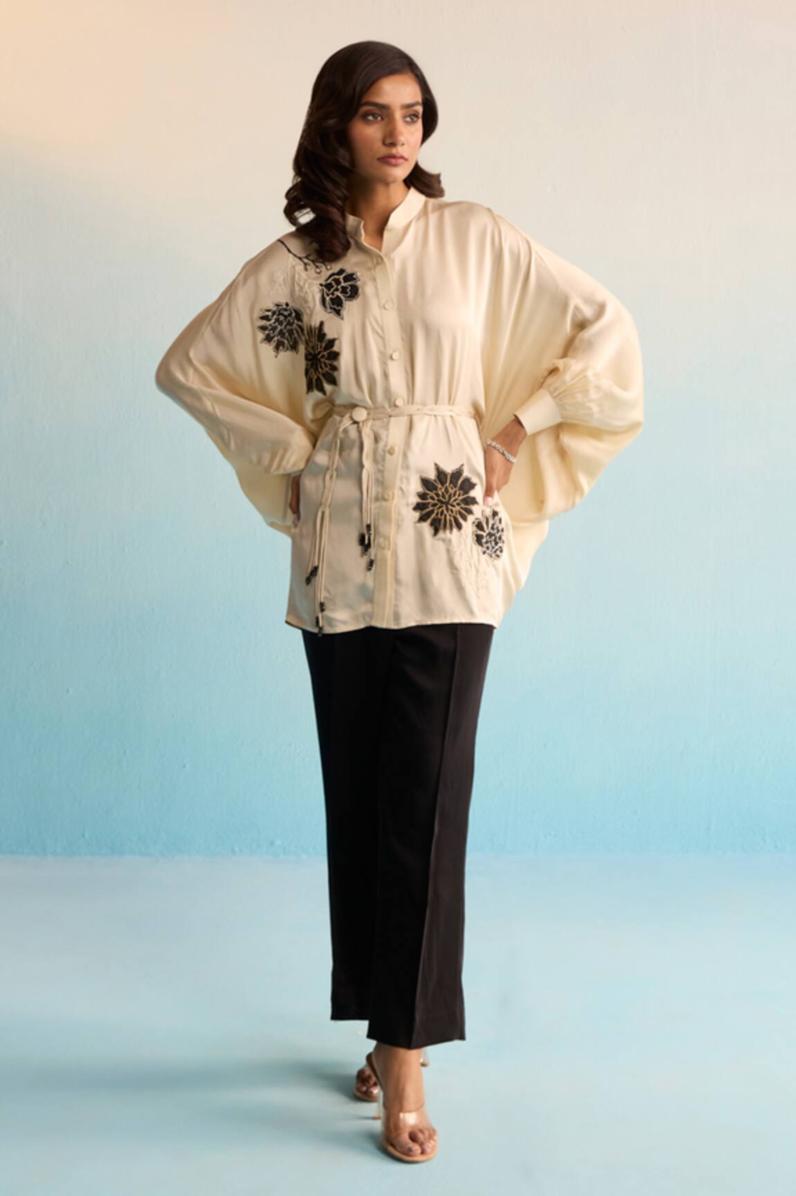 House Of Armuse Beige & Black Patchwork Cood Set