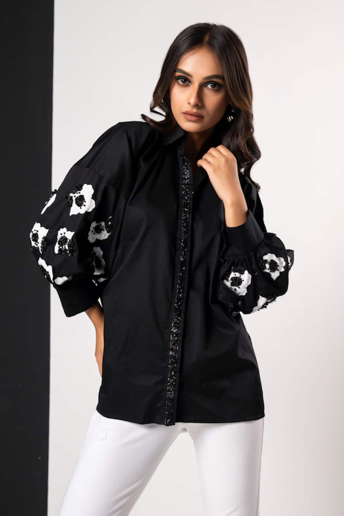That Thing You Love Jardin Fleur Black Shirt 