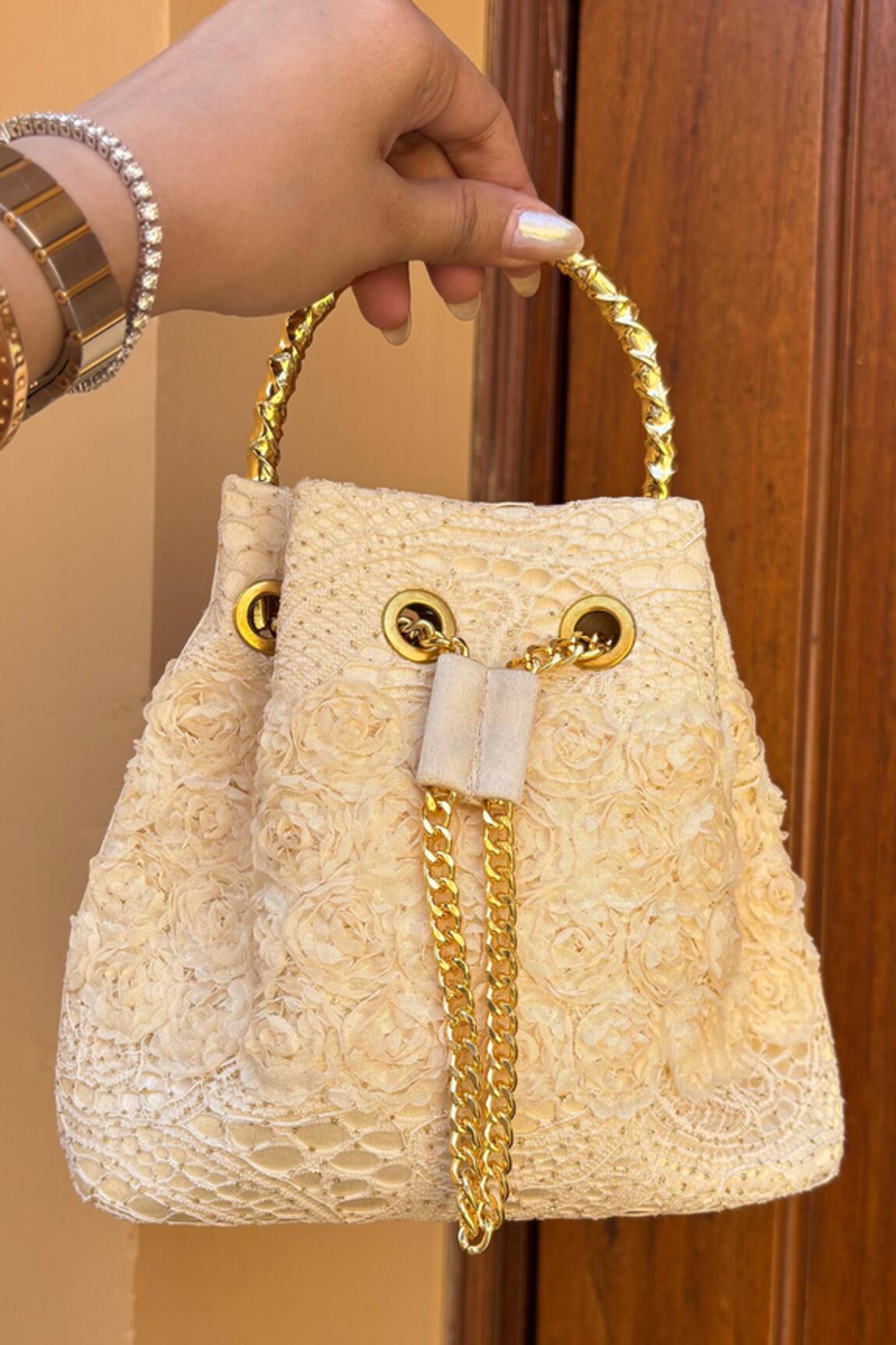 Be Chic Bloom Bucket Bag 