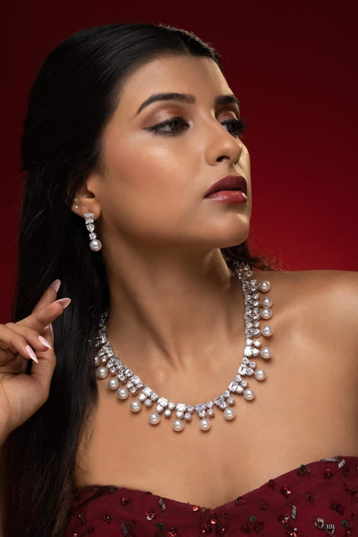 Prihan Luxury Jewelry Rhodium Plated Pearl Necklace & Earrings Set 