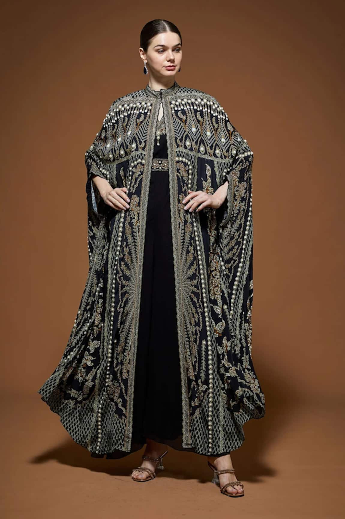 Nirraamyaa Designer Cape & Kurta Set 