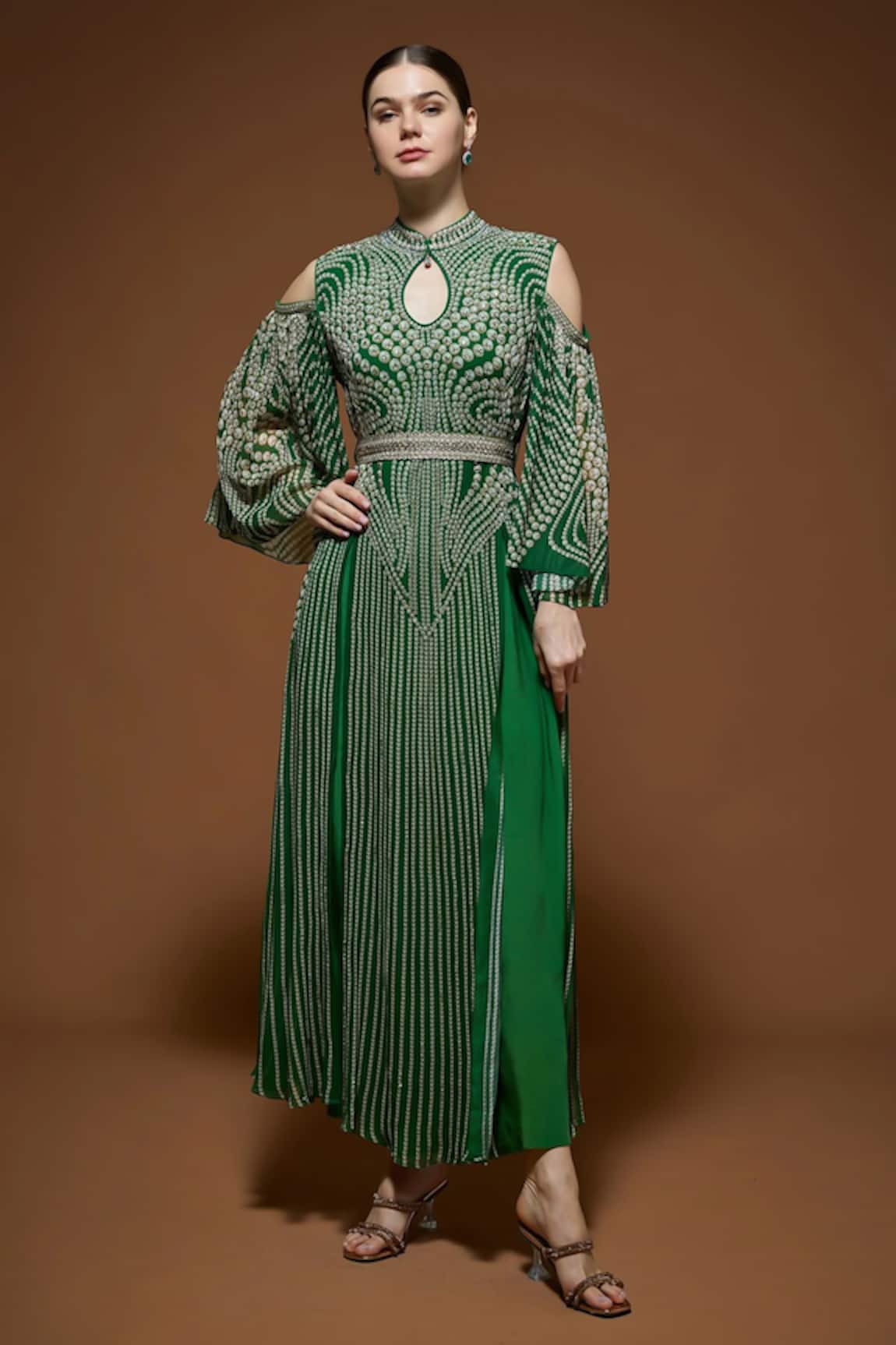 Nirraamyaa Embroidered Kaftan With Belt 