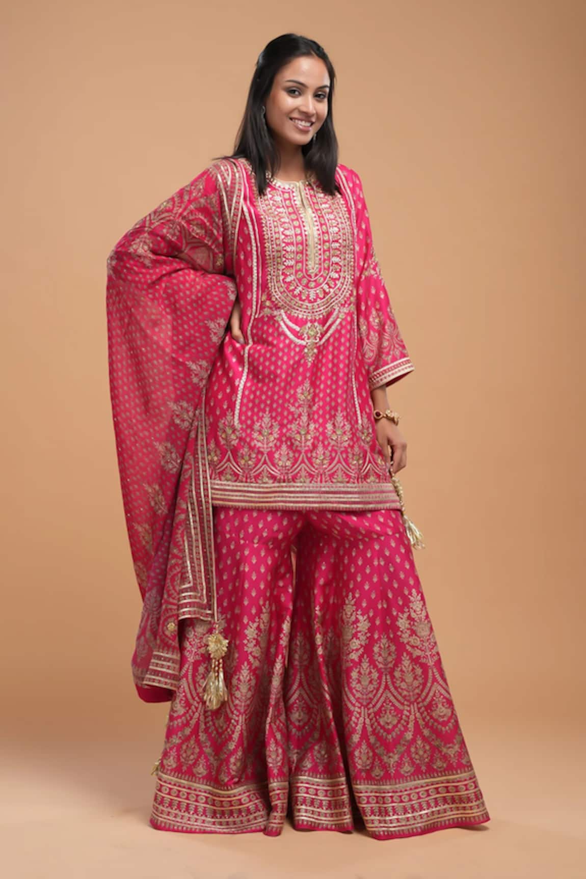 Nirraamyaa Fuchsia Hand Embroidered Kurta Set 