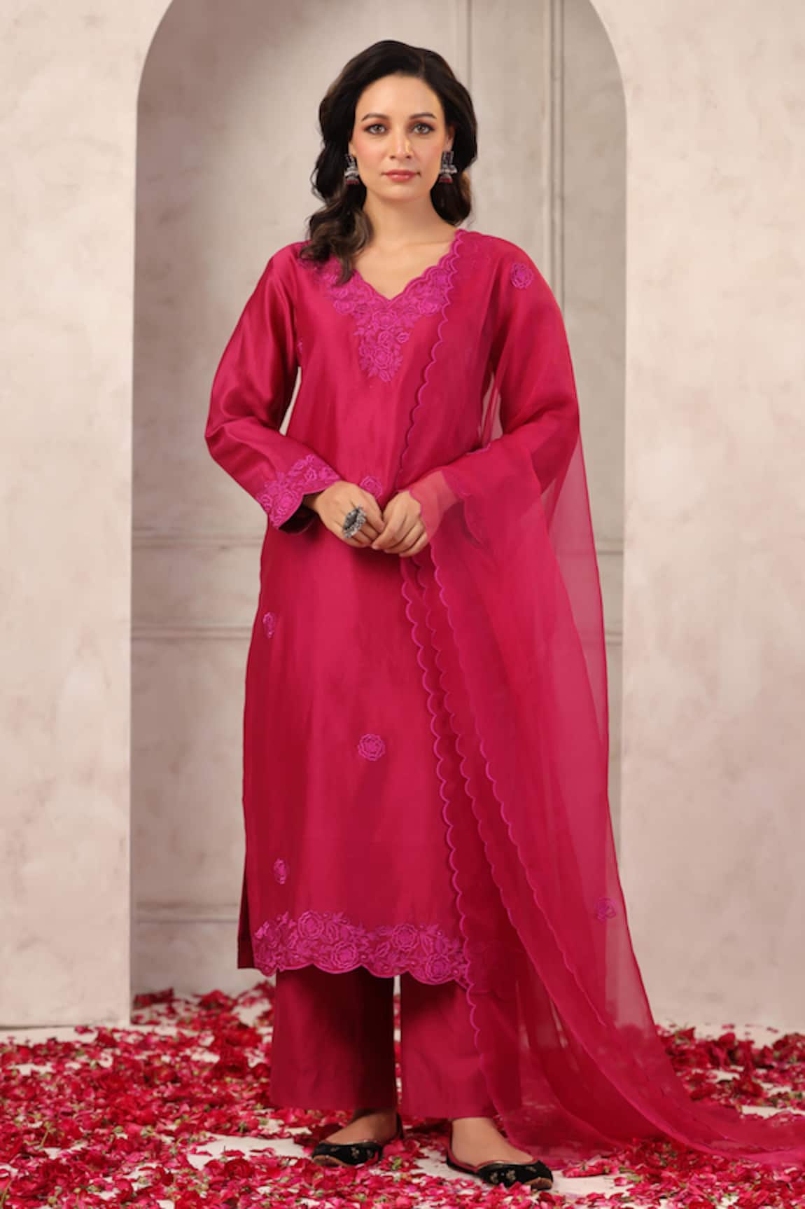 Anshu Wadhwa Wine Chanderi Embroidered Kurta Set 