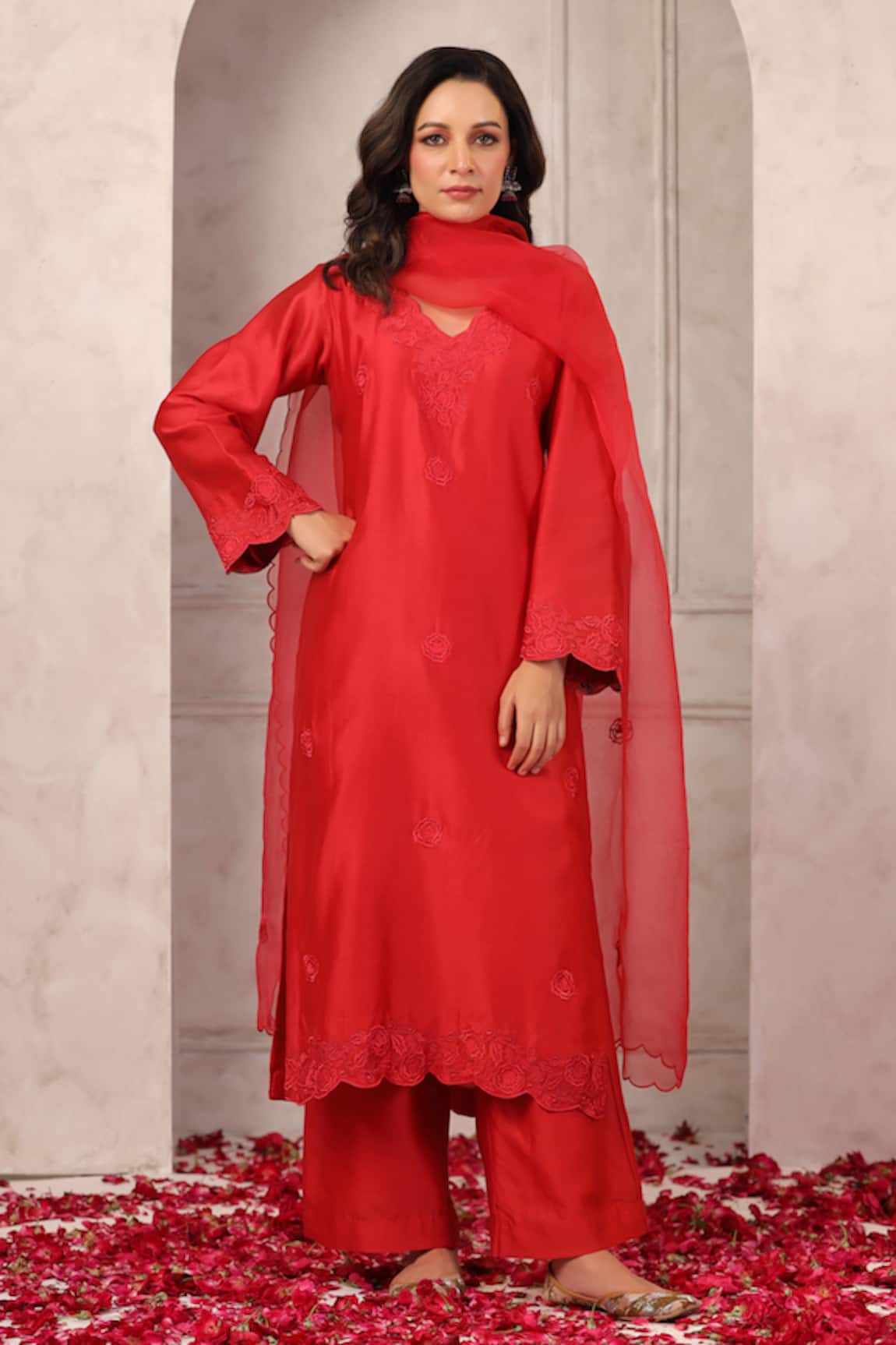 Anshu Wadhwa Red Chanderi Kurta Set With Dupatta 
