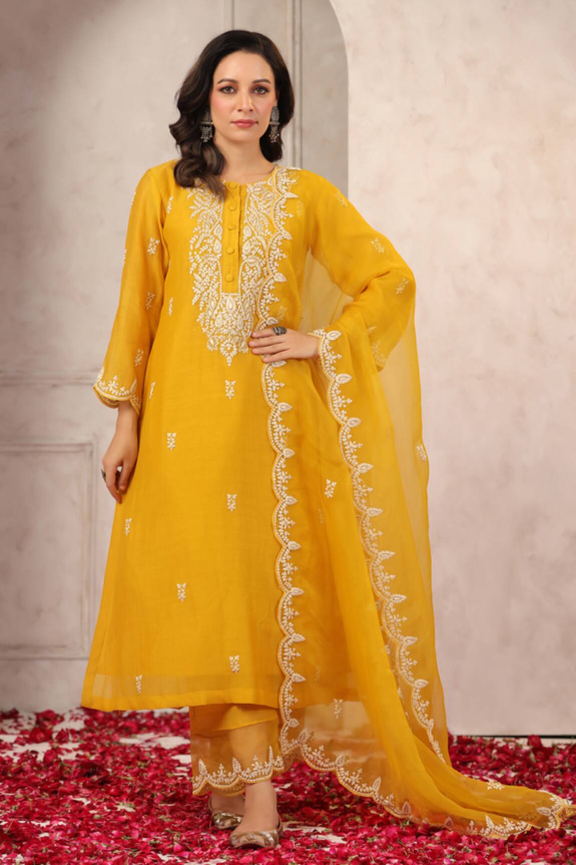 Anshu Wadhwa Chanderi Embroidered Yellow Kurta Set 