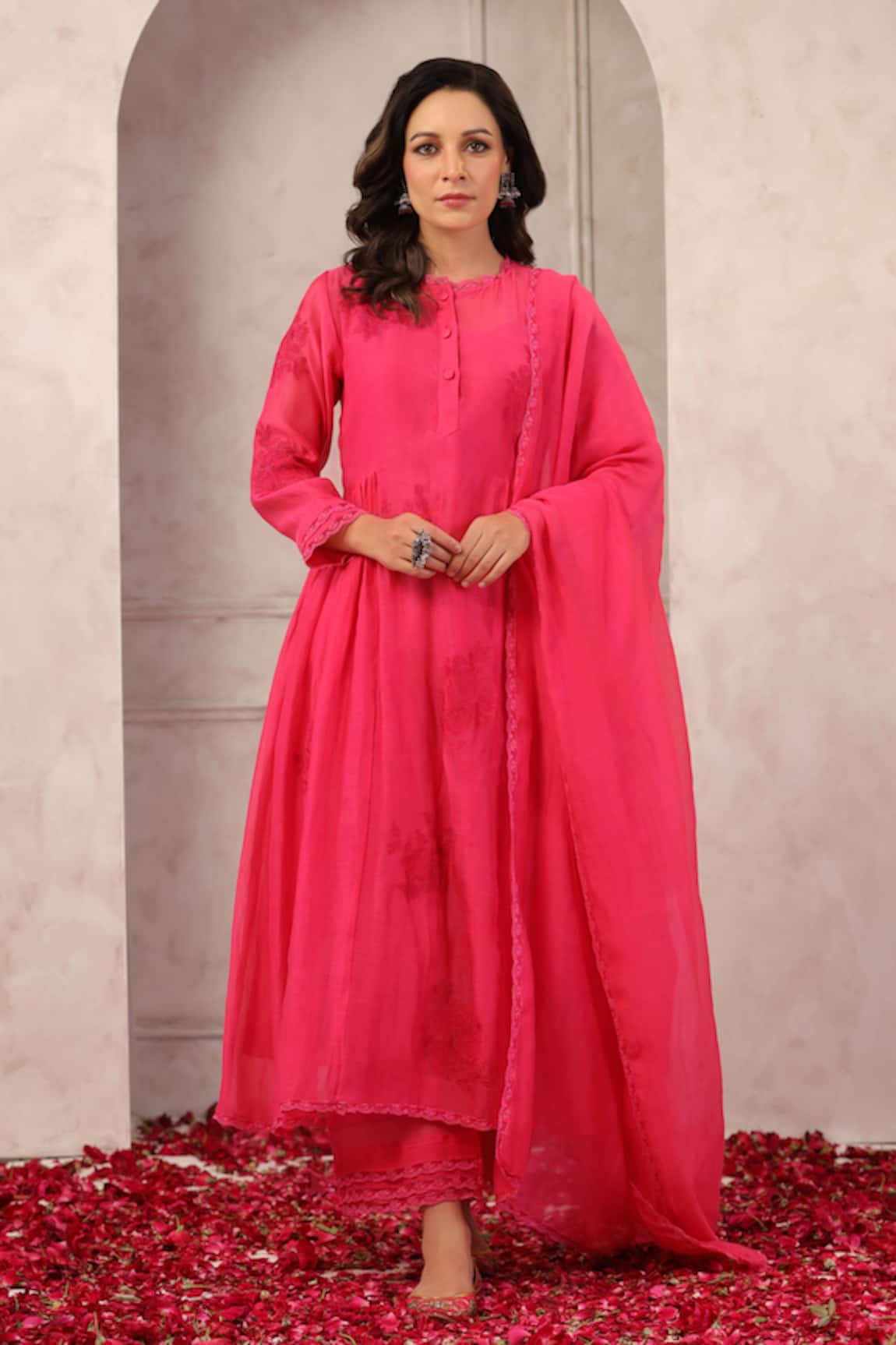 Anshu Wadhwa Pink Chanderi Kurta Pant Dupatta Set 