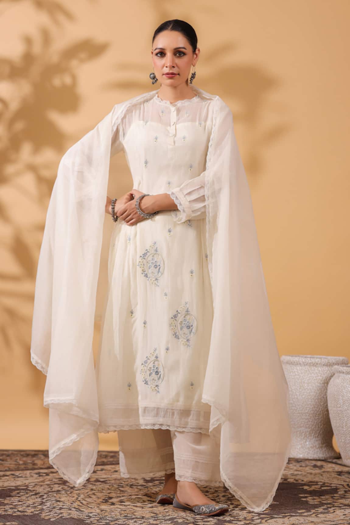 Anshu Wadhwa Ivory Chanderi Embroidered Kurta Set 