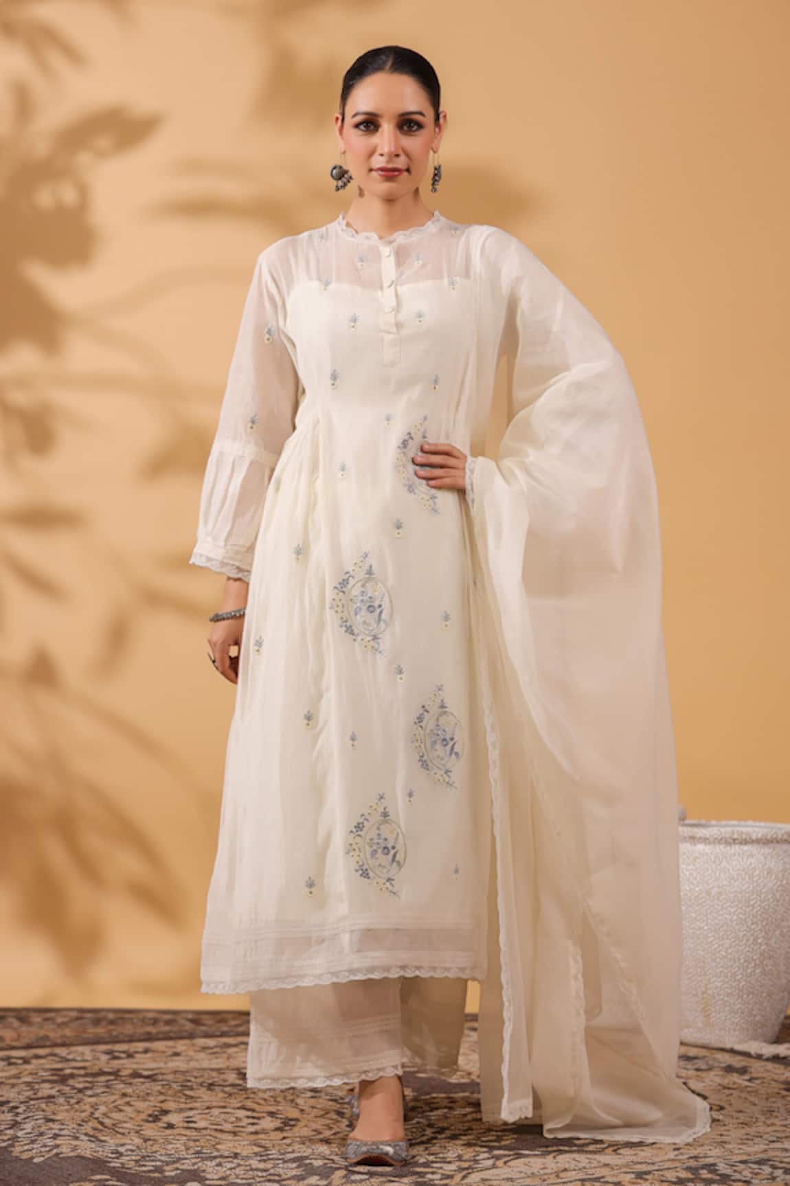Anshu Wadhwa Ivory Chanderi Embroidered Kurta Set 