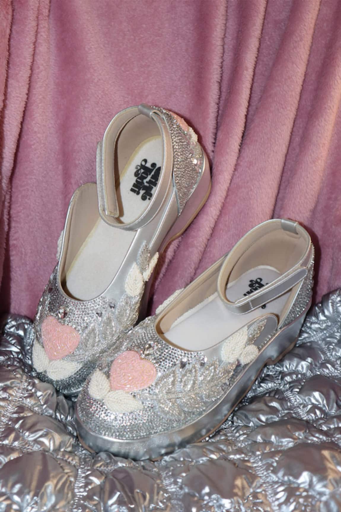 Chal Jooti Blush Bonbon Wedding Sneakers 
