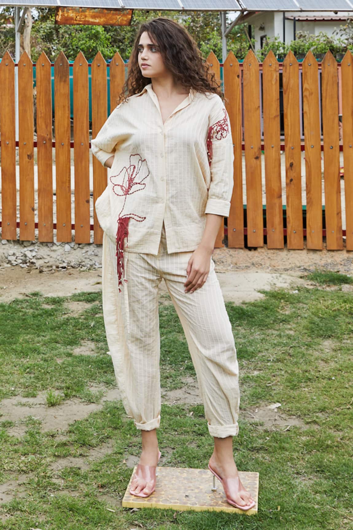 She'll Ecru Beige Cotton Stripe Dobby Set 