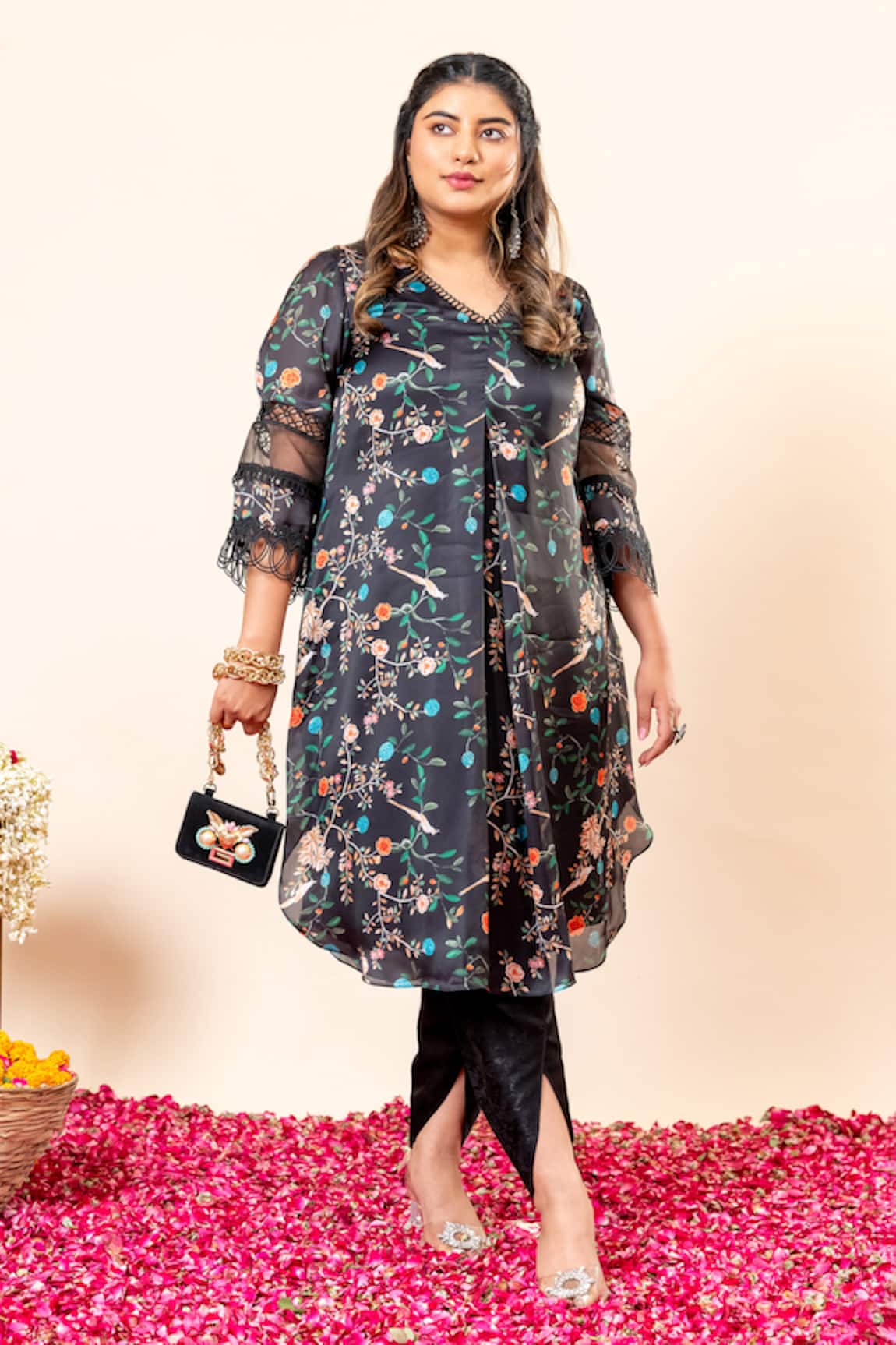 Mamicha Black Floral Print Kurta & Tulip Pant Set 