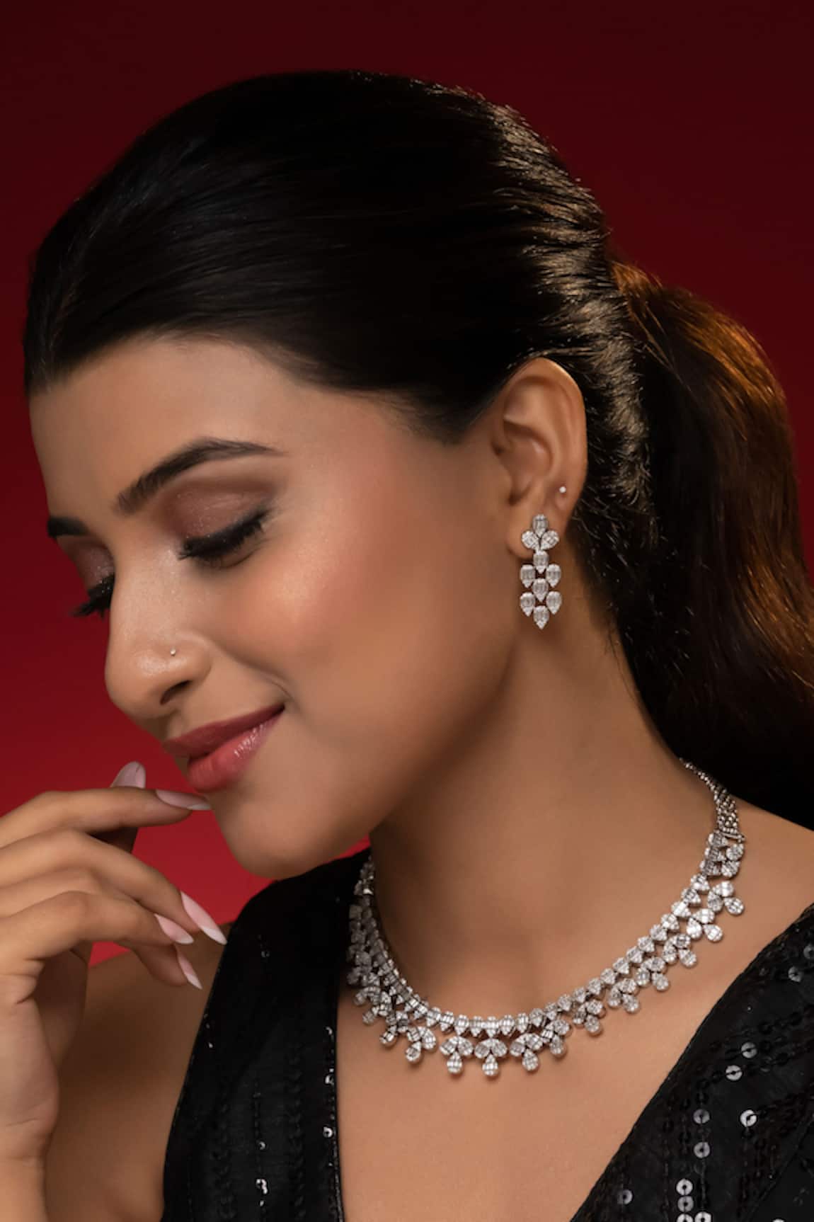 Prihan Luxury Jewelry Rhodium Plated White Necklace & Earring Set 