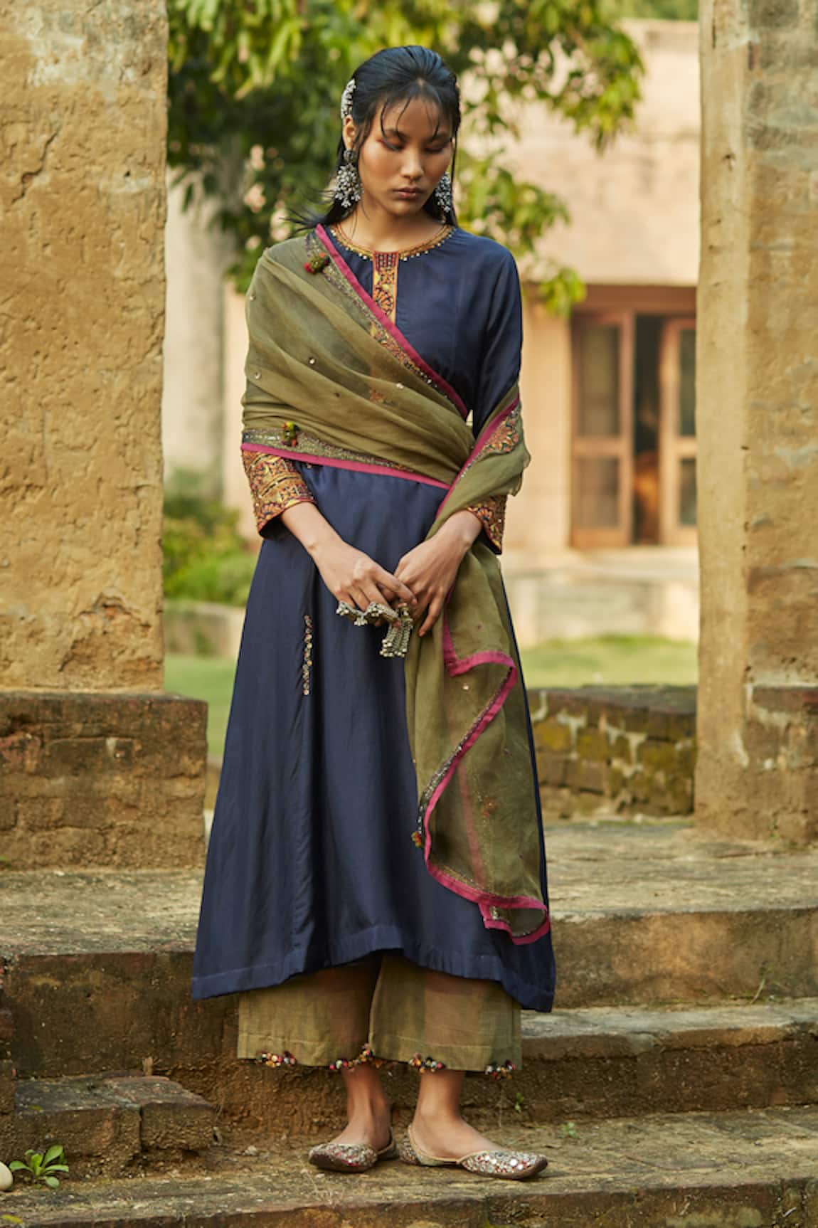 Medha Embroidered Blue Kurta Set With Dupatta 