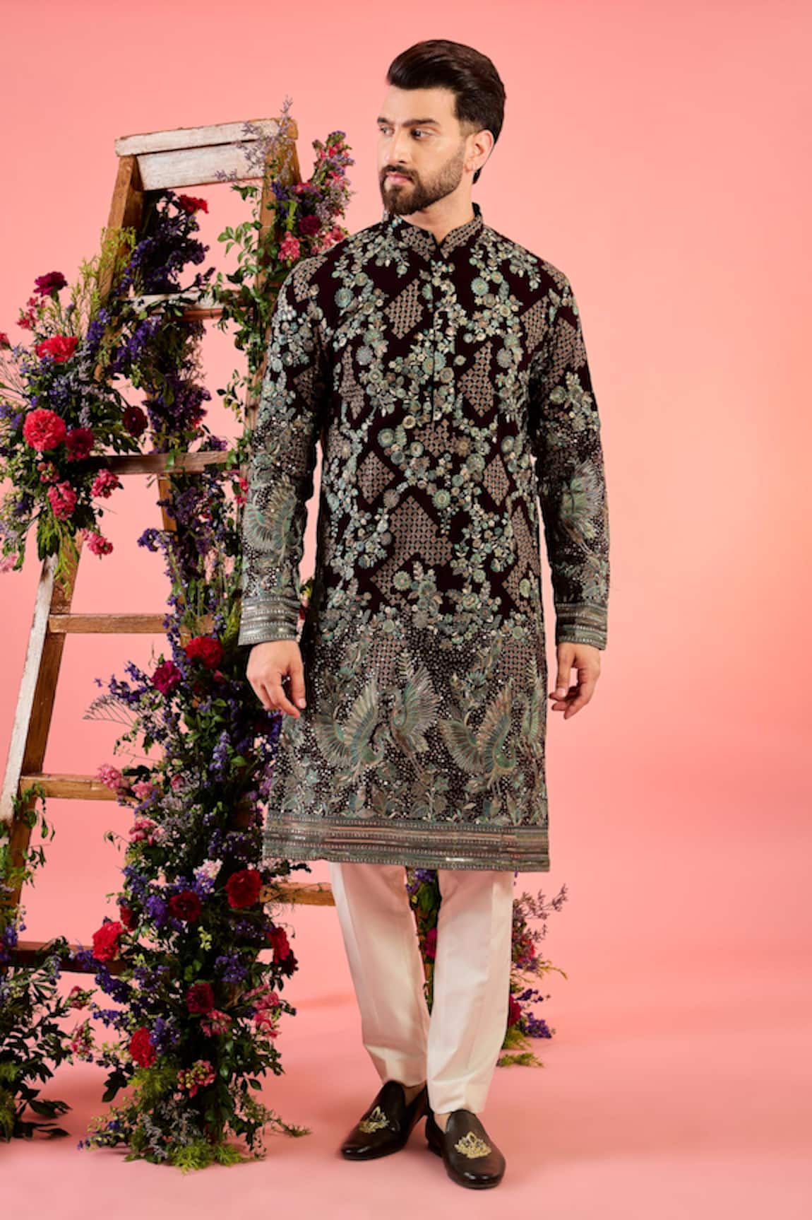 Kasbah Chikankari Wine Kurta 