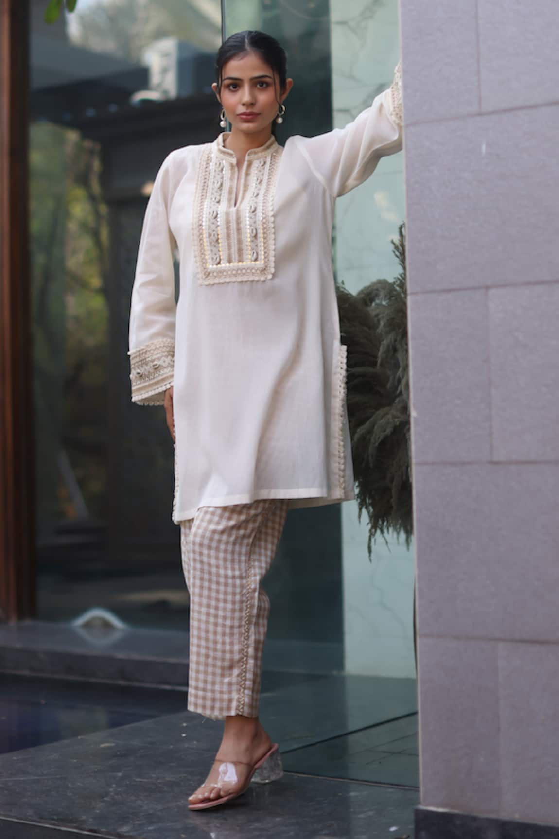 Nazar By Indu Ivory Embroidered Kurta Pant Set 