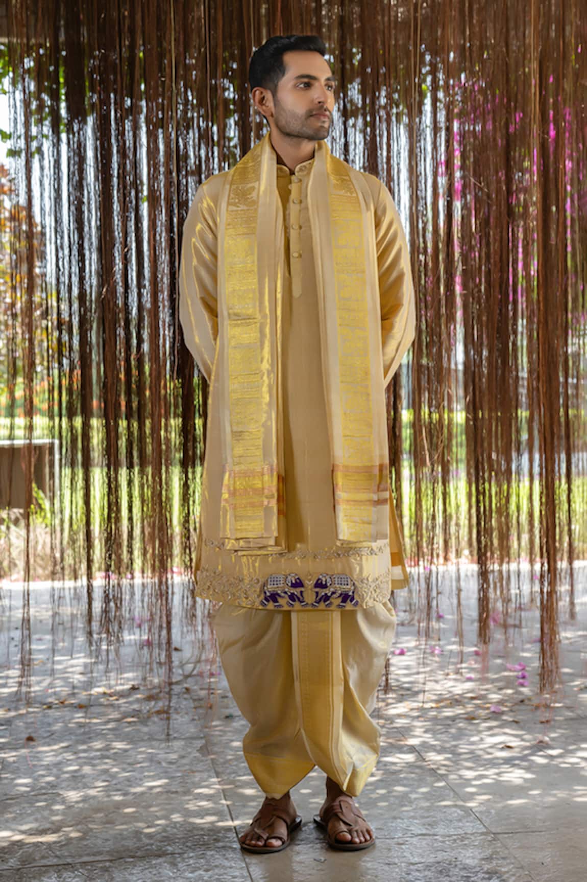 Hilo Design Gold Tissue Kanjivaram Embroidered Set 