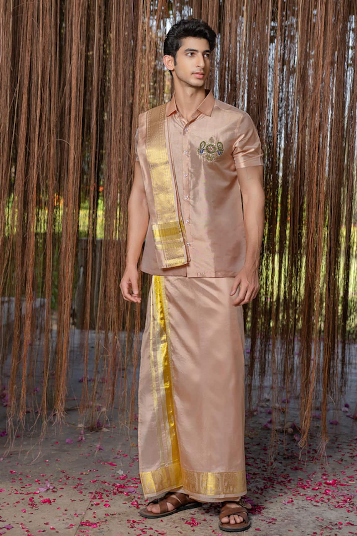 Hilo Design Dusky Pink Kanjivaram Embroidered Set 