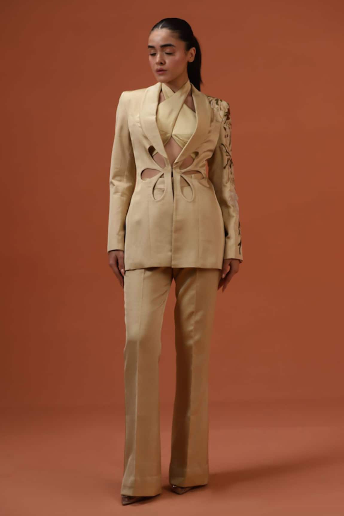 Taali Beige Hand Embellished Blazer & Pant Set 