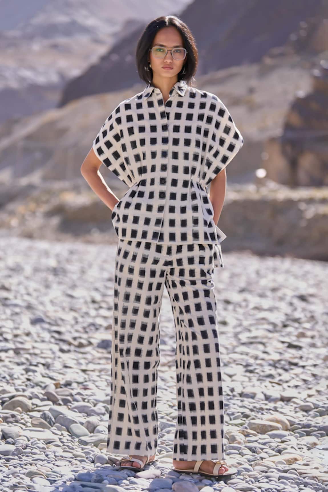 Dash And Dot Structured Ikat Set 