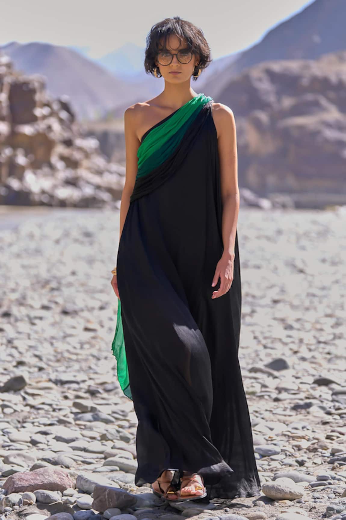 Dash And Dot Ombre Draped Sari Gown 