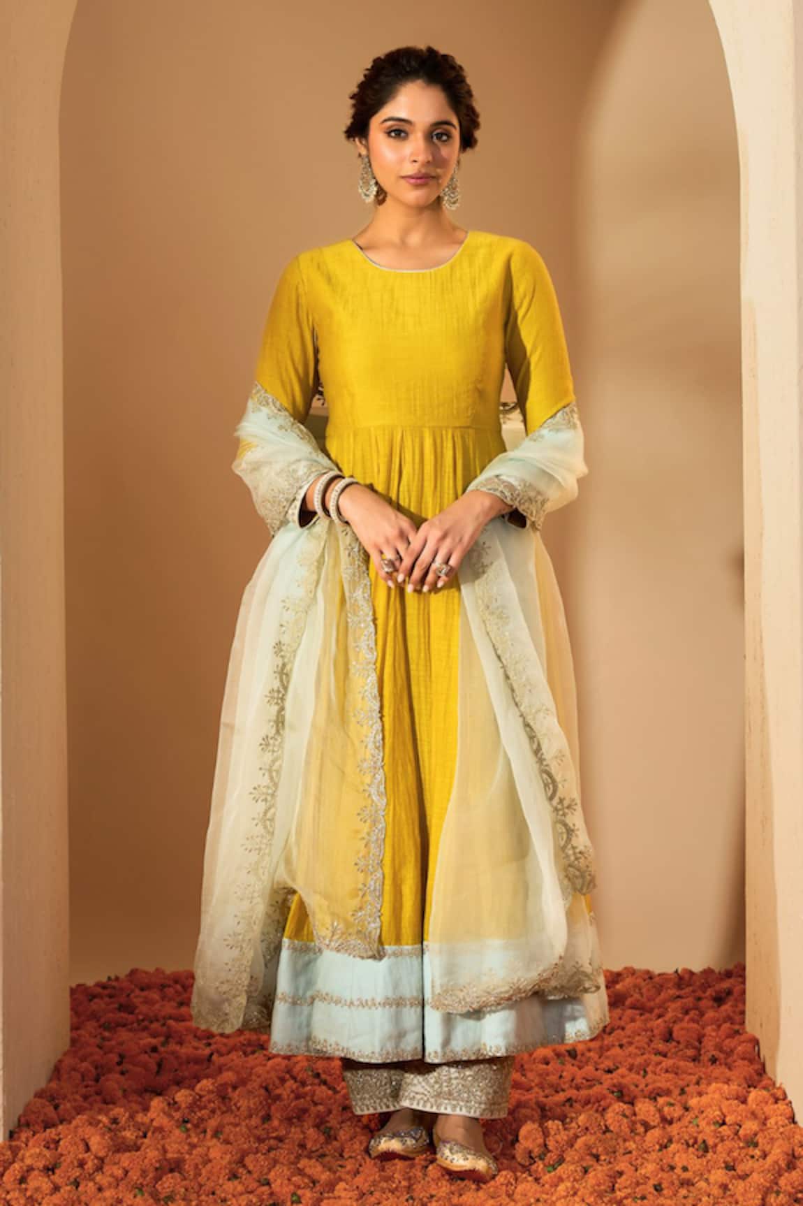 Roohbyridhimaa Zari Embroidered Anarkali Set 