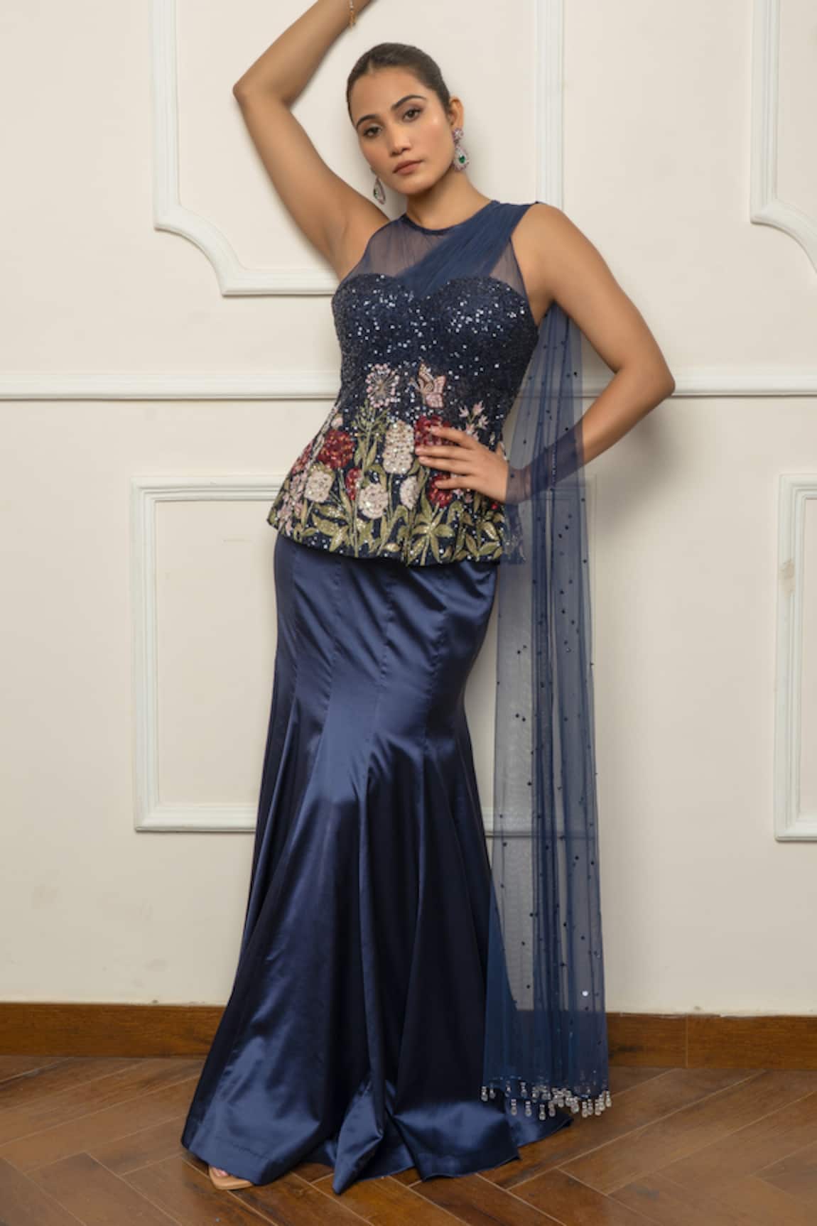Isha Regalia Navy Blue Hand Embroidered Saree Set 
