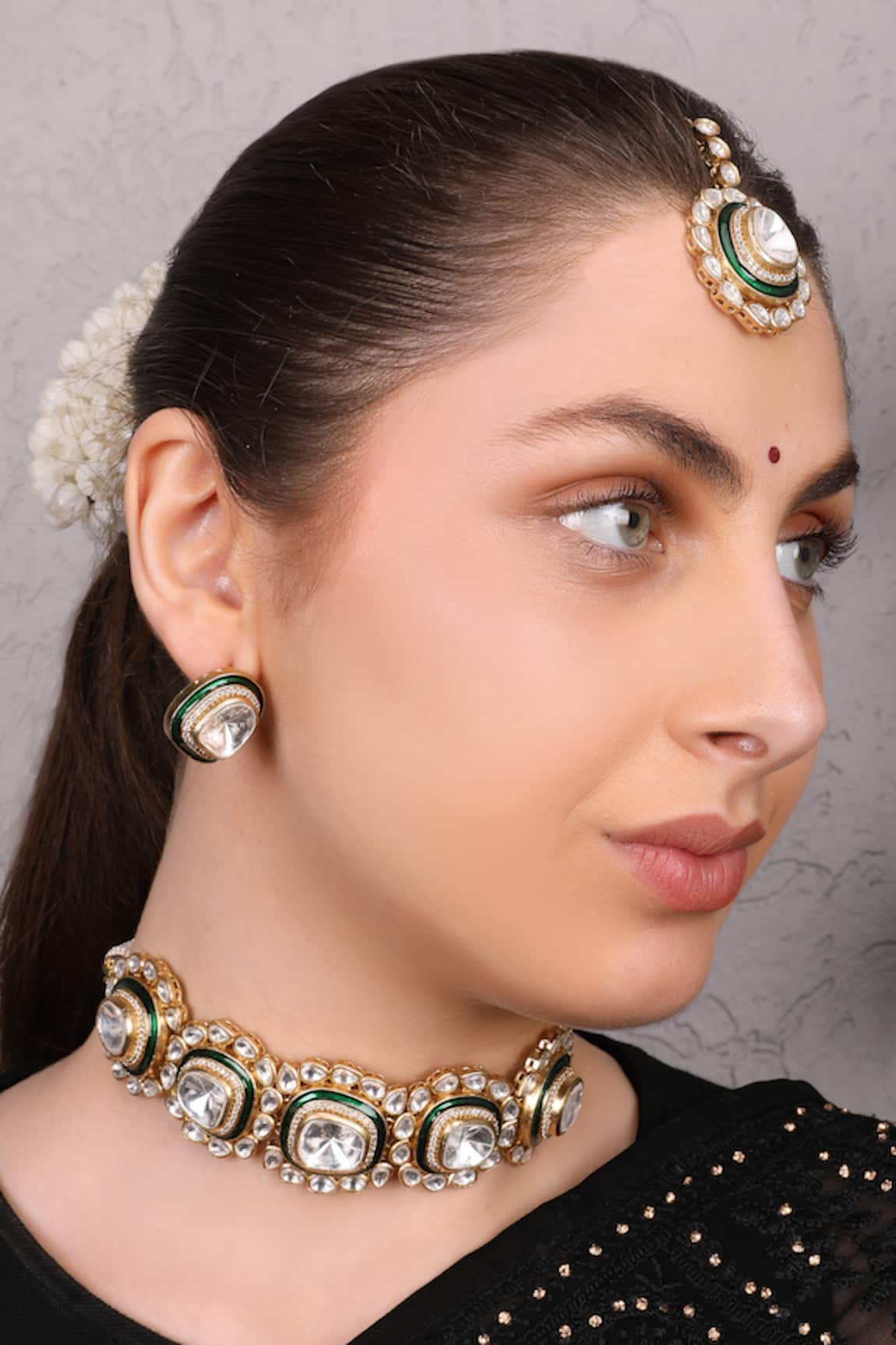 Queens Jewels Heritage Uncut Polki Kundan Choker Set 