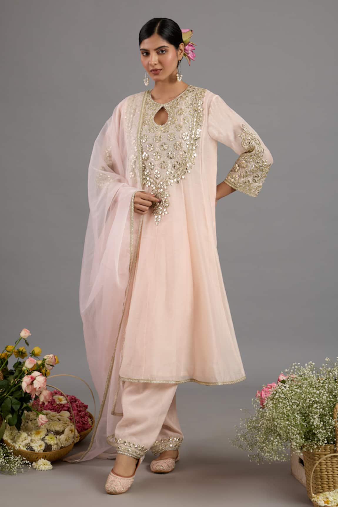Saina Kapoor Peach Pink Designer Kurta Set 