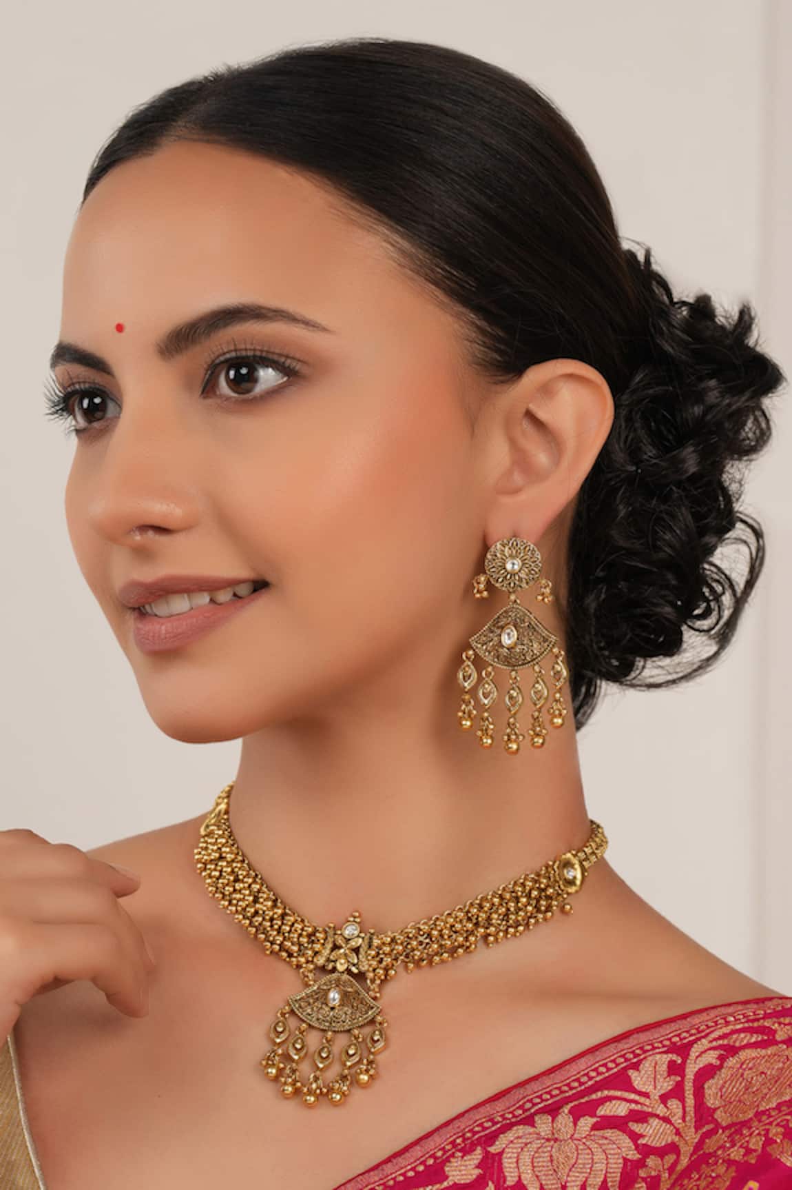 Smars Jewelry Kundan Gold Necklace & Earring Set 