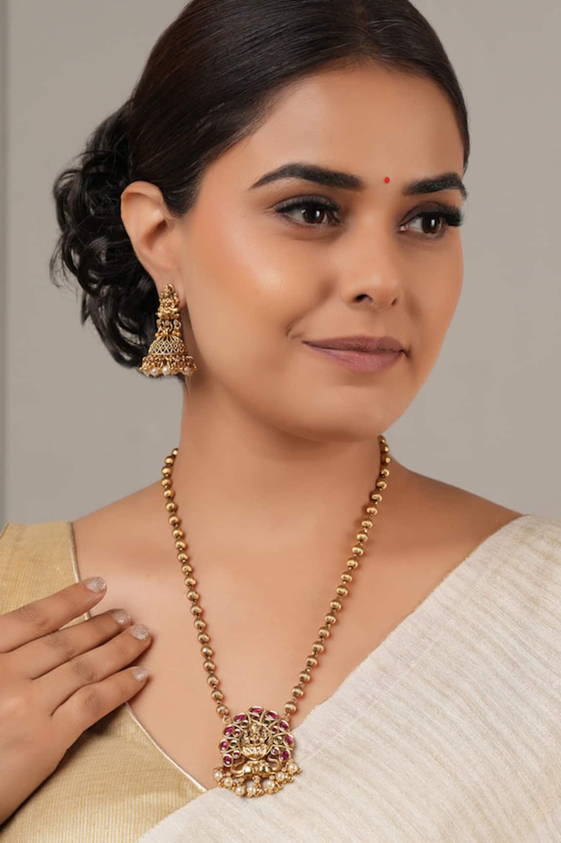 Smars Jewelry Gold Plated Designer Necklace & Earring Set 