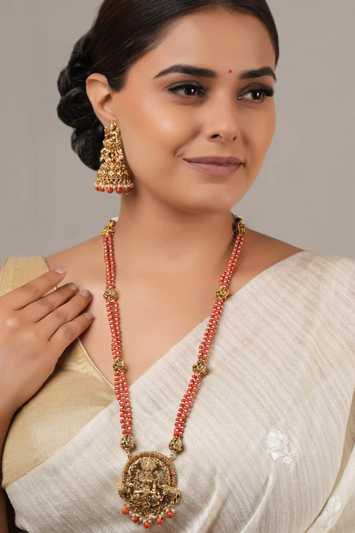 Smars Jewelry Gold Pearl Work Necklace & Earring Set 
