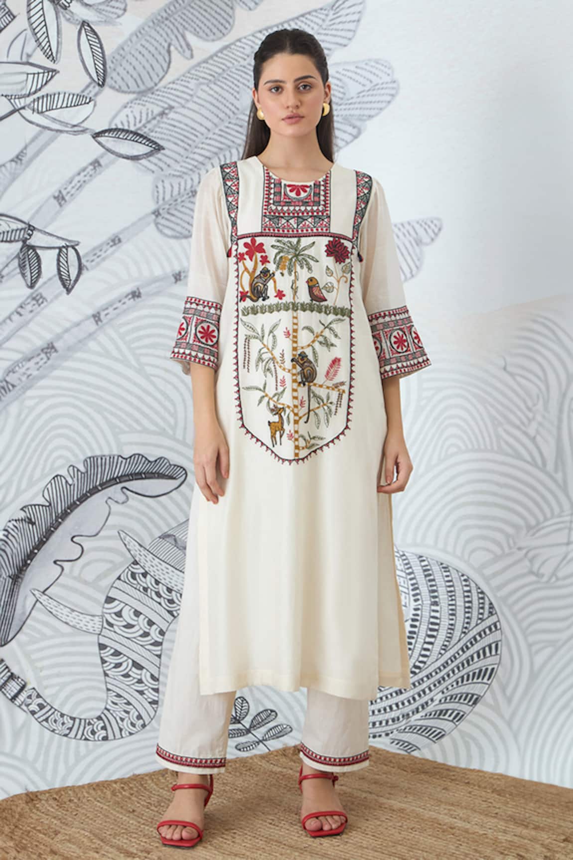 Shivani Bhargava Ivory Embroidered Chanderi Kurta 