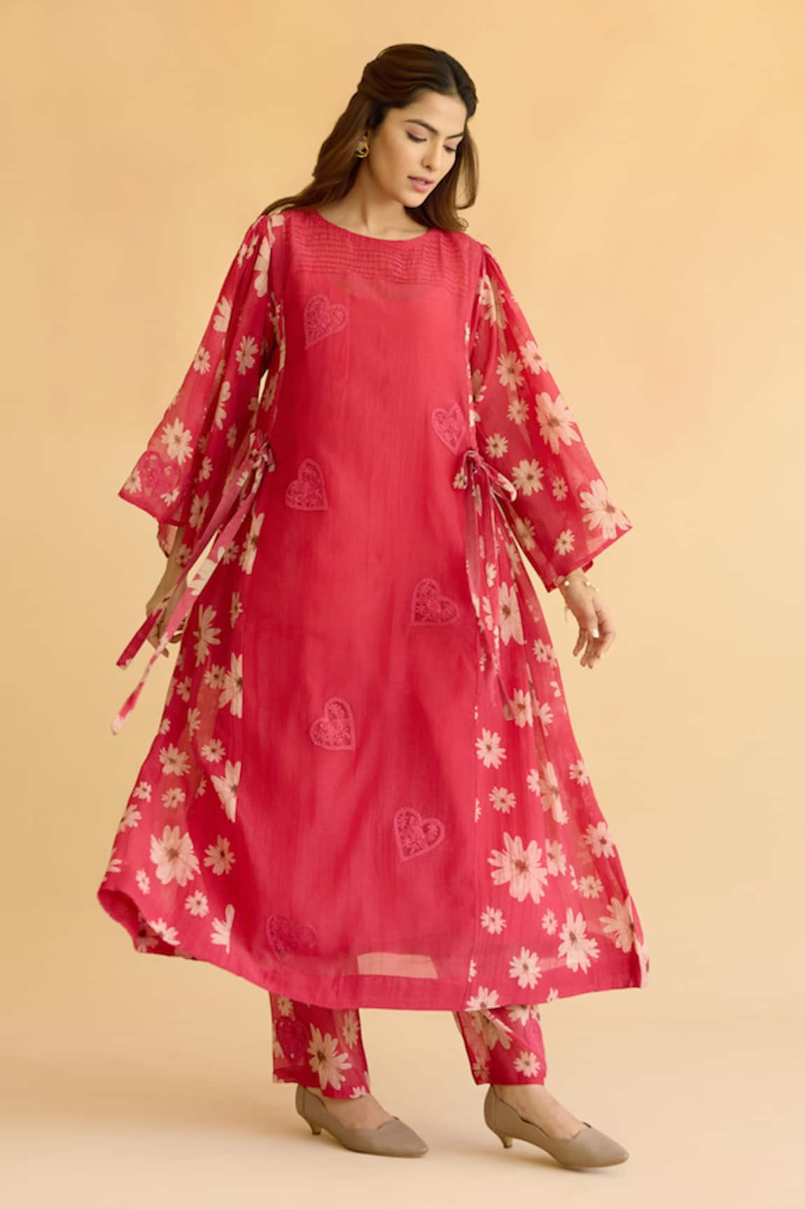 Naaz By Noor Floral Embroidered Kurta & Pant Set 