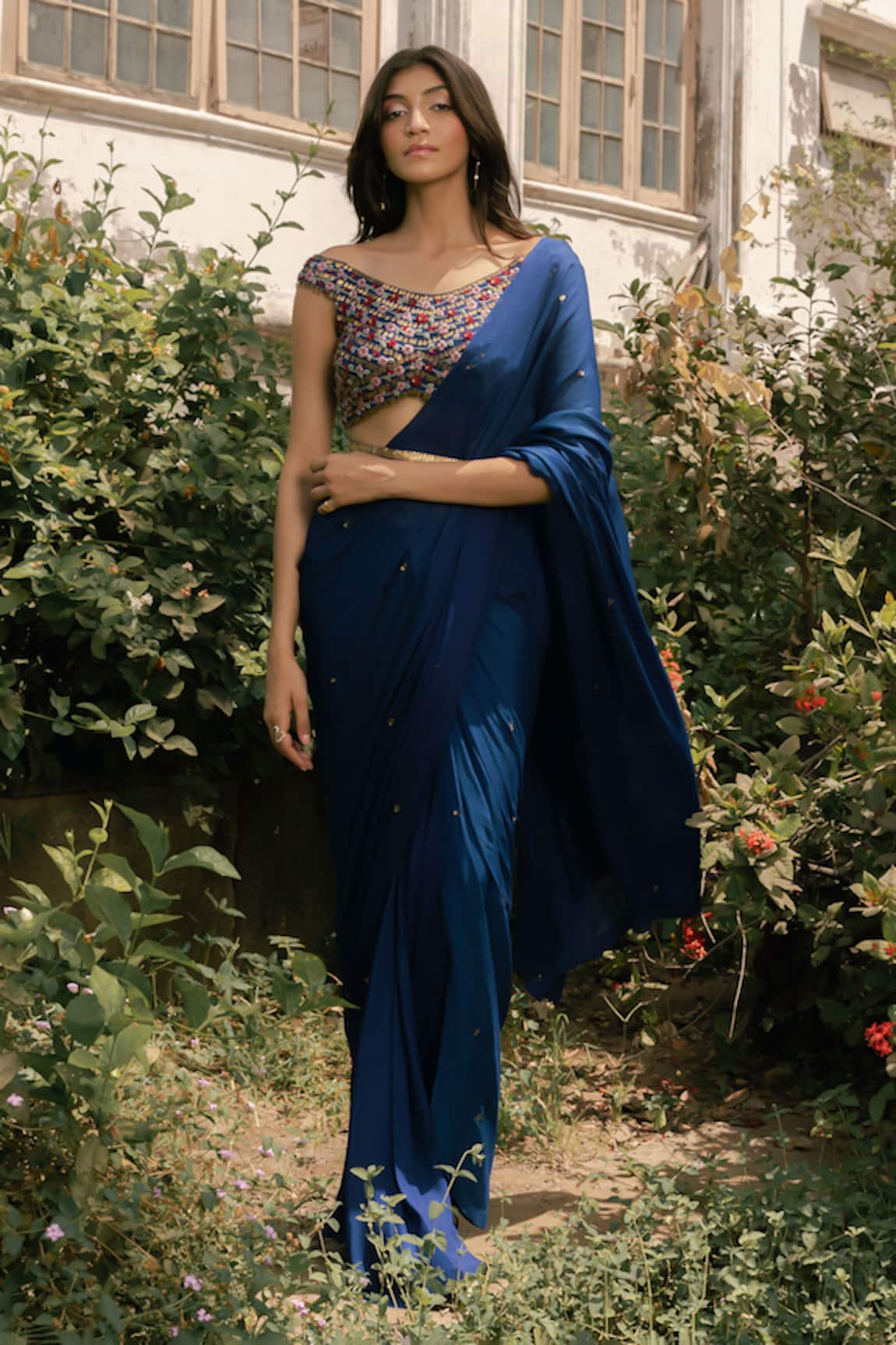 Parshya Blue Embroidered Pre-Draped Saree Set 