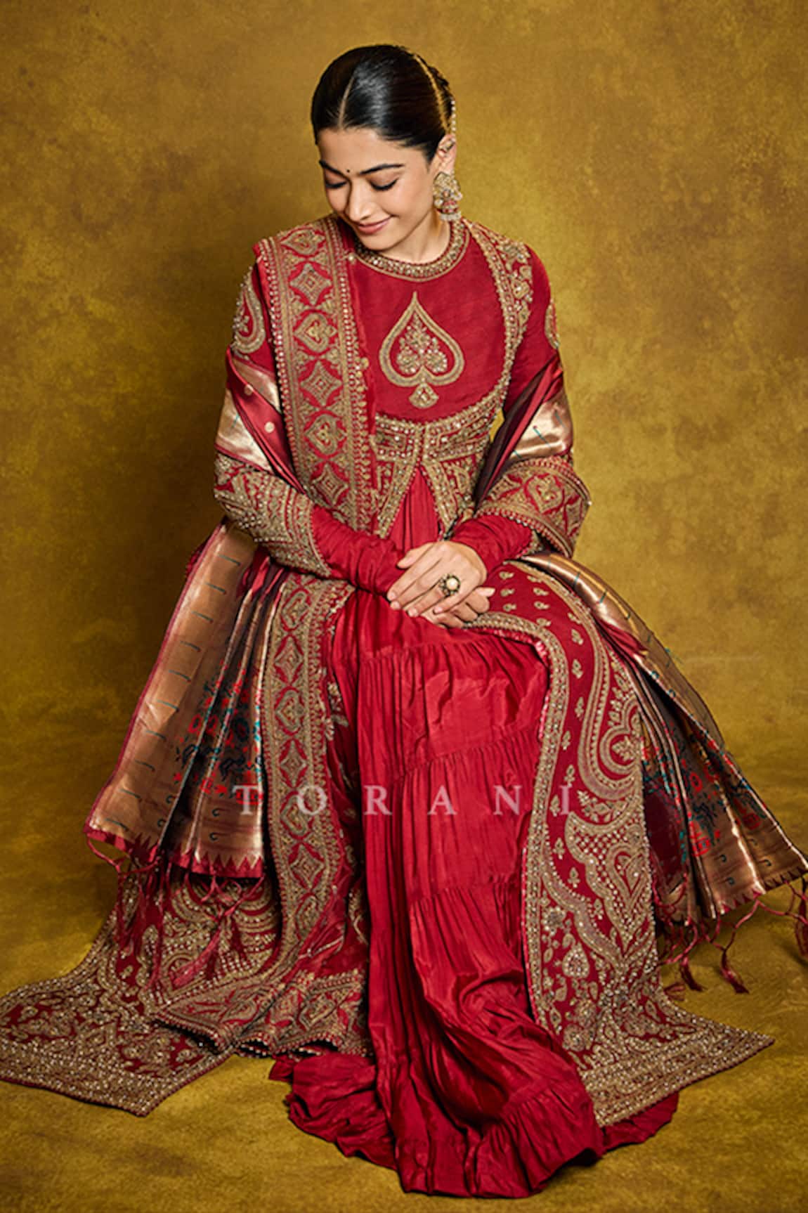 Torani Shamse Arshi Red Jacket Set 