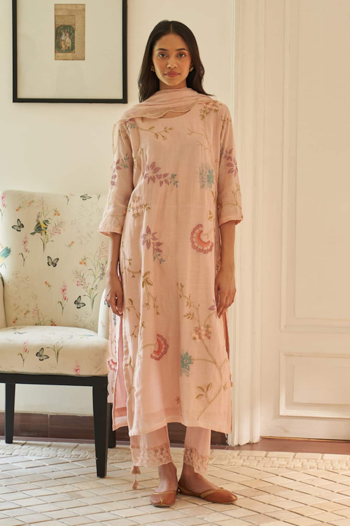 Vaayu Magnolia Applique Embroidered Kurta Set 