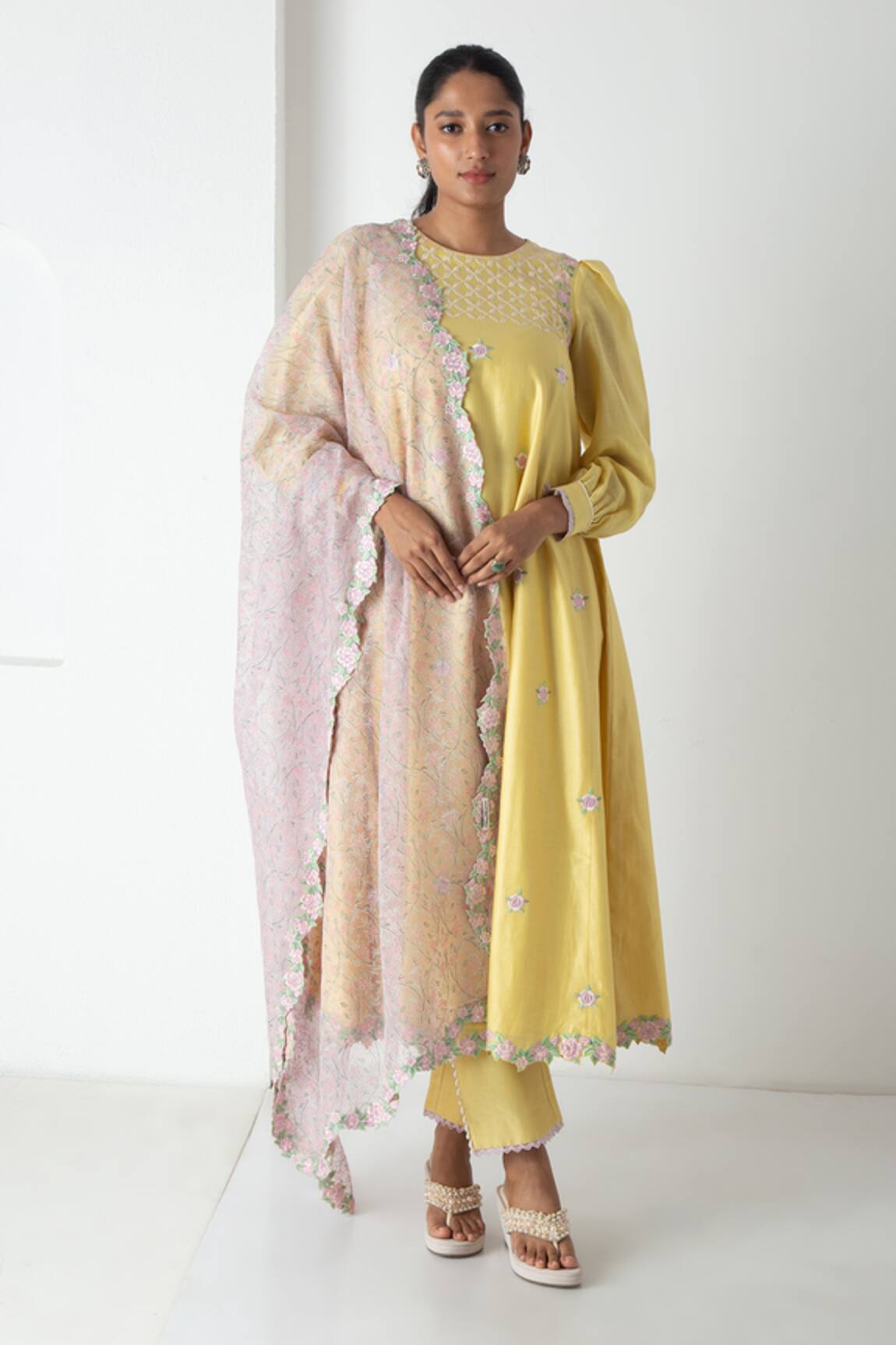 Chhaya Mehrotra Embroidered Chanderi Kurta Pant Set 