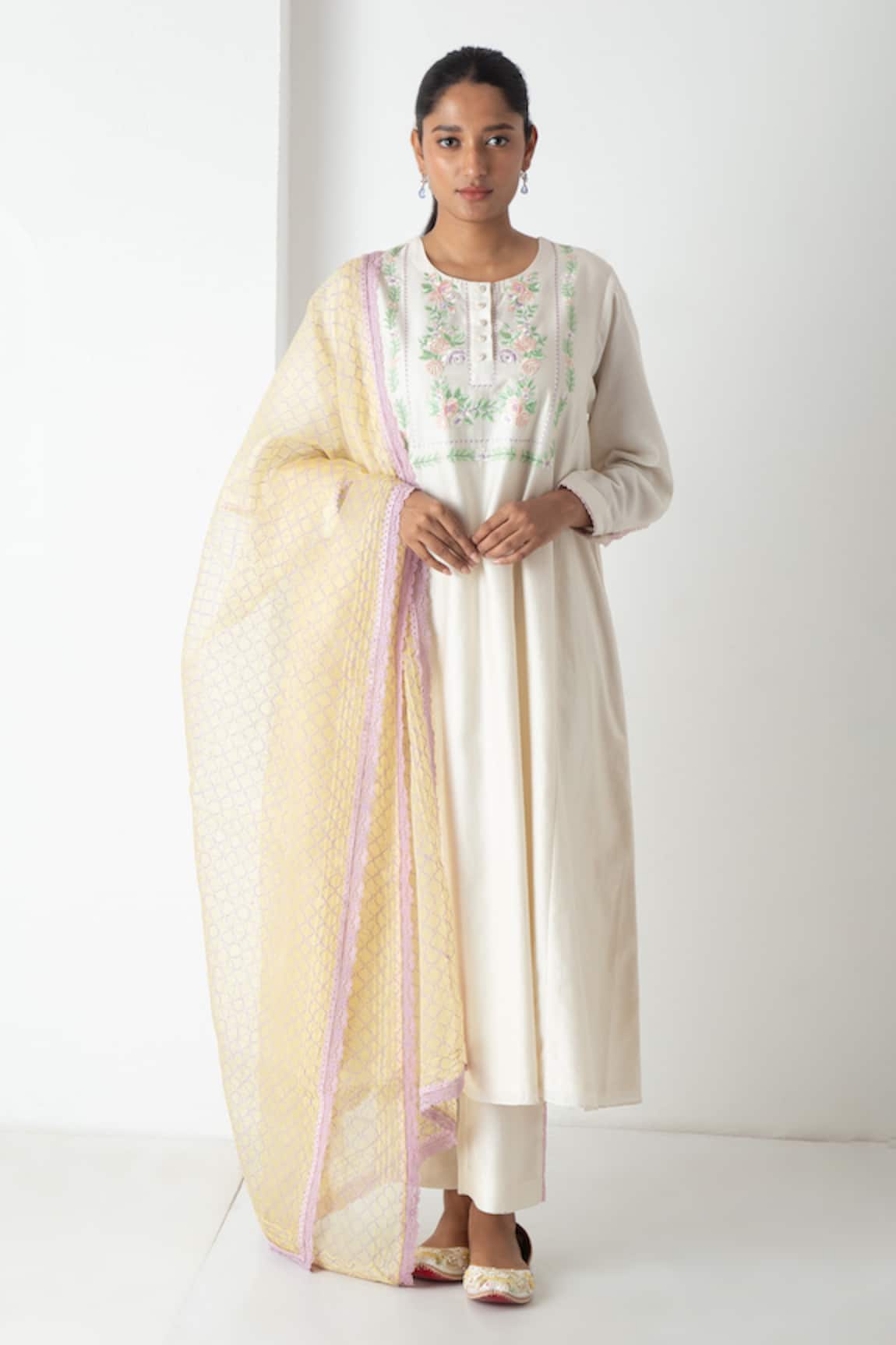 Chhaya Mehrotra Ivory Chanderi Kurta Pant Set 