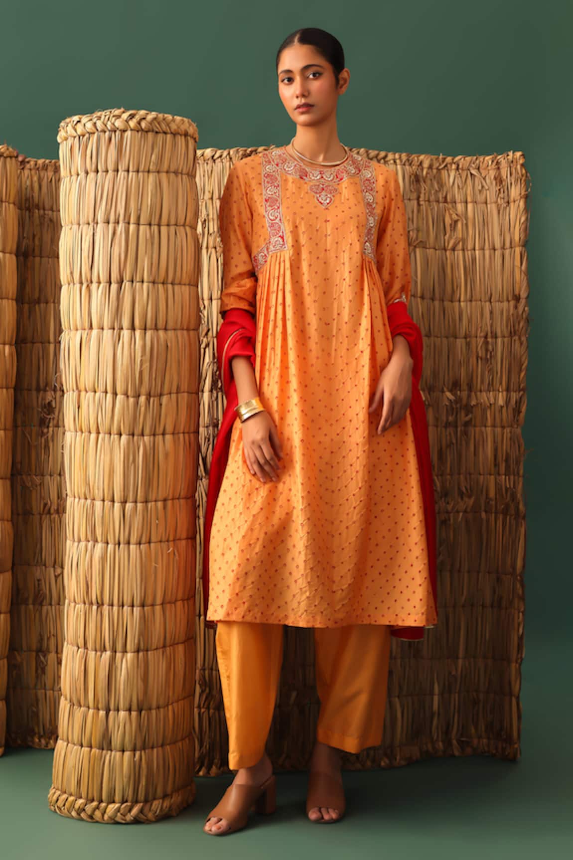 Naina Jain Orange Bandhani Zardozi Kurta Set 