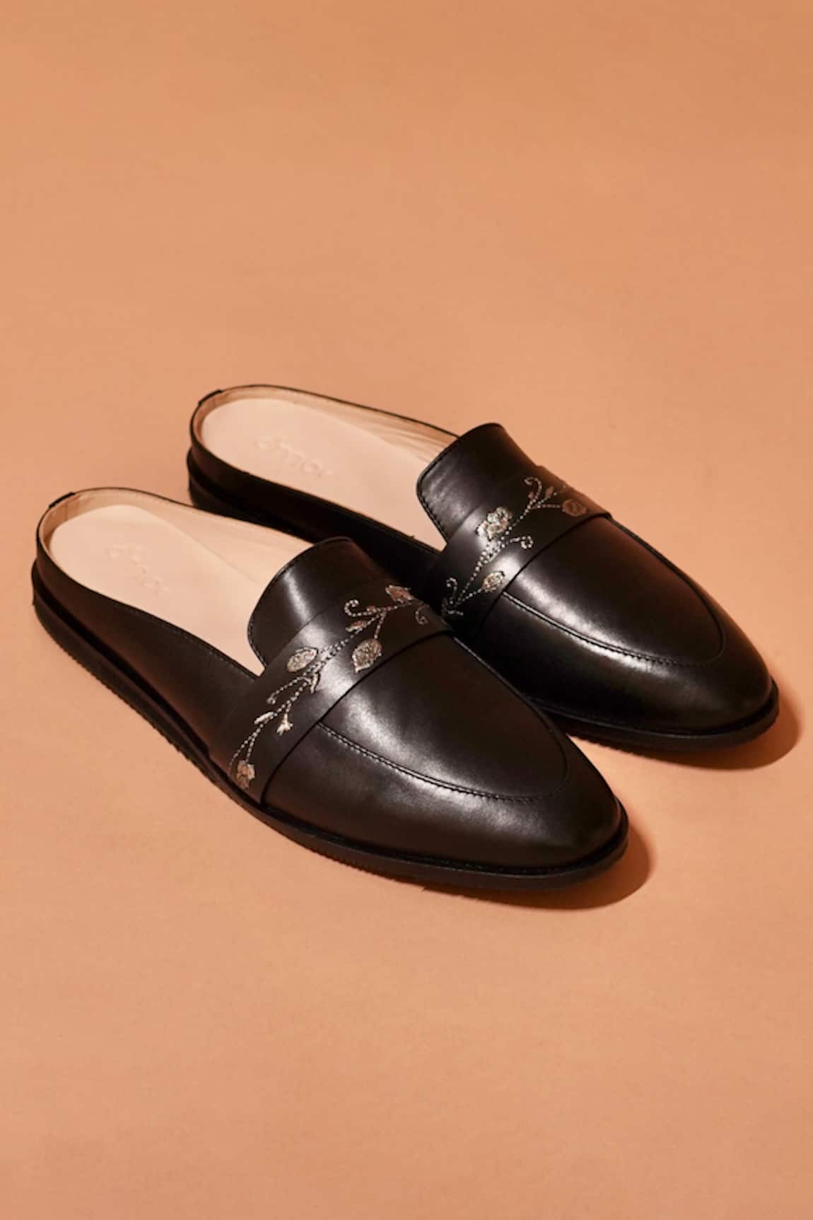 Dmodot Designer Black Leather Slip-On Shoes 