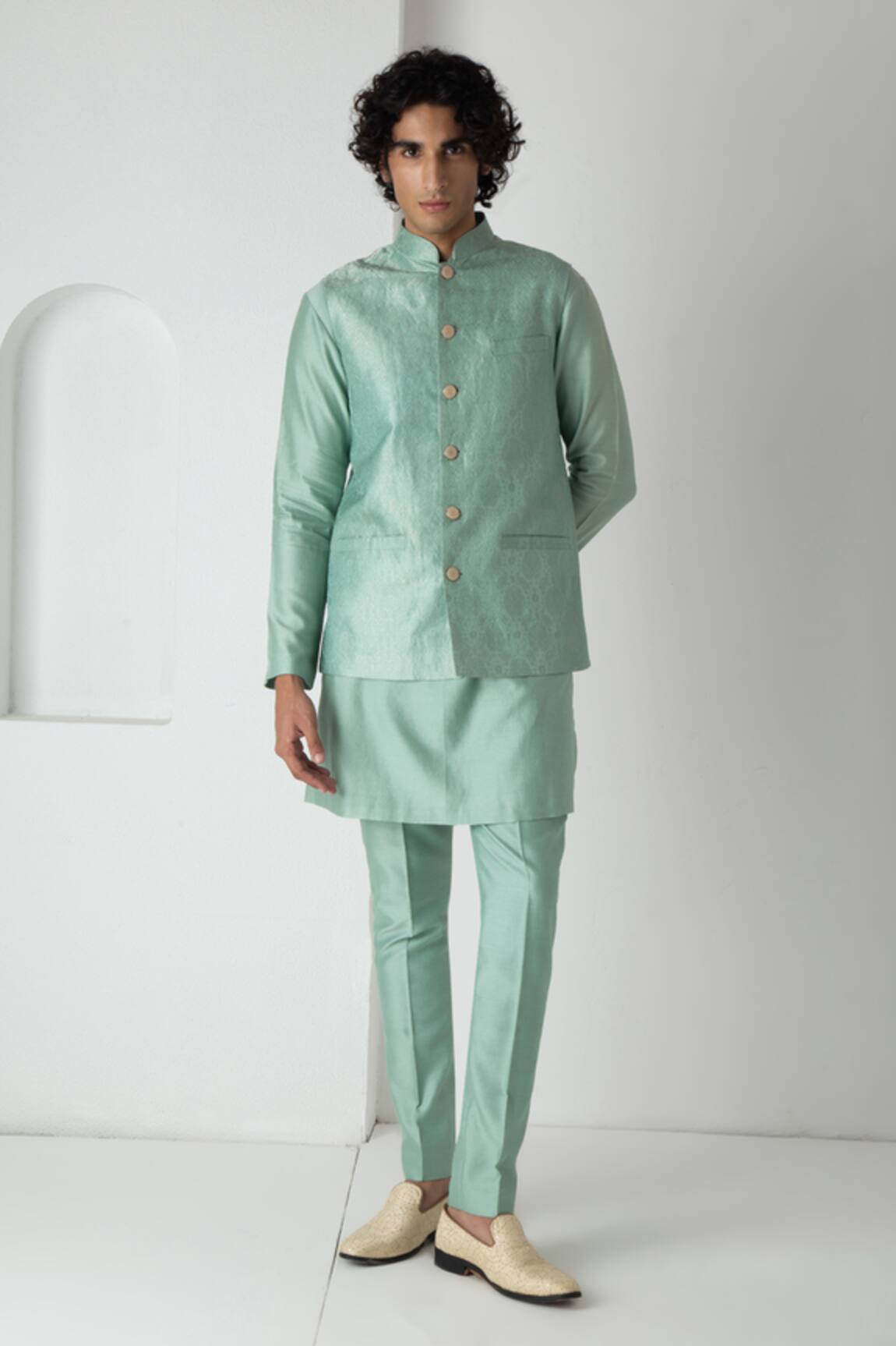 Chhaya Mehrotra Cascade Green Esper Bundi Set 