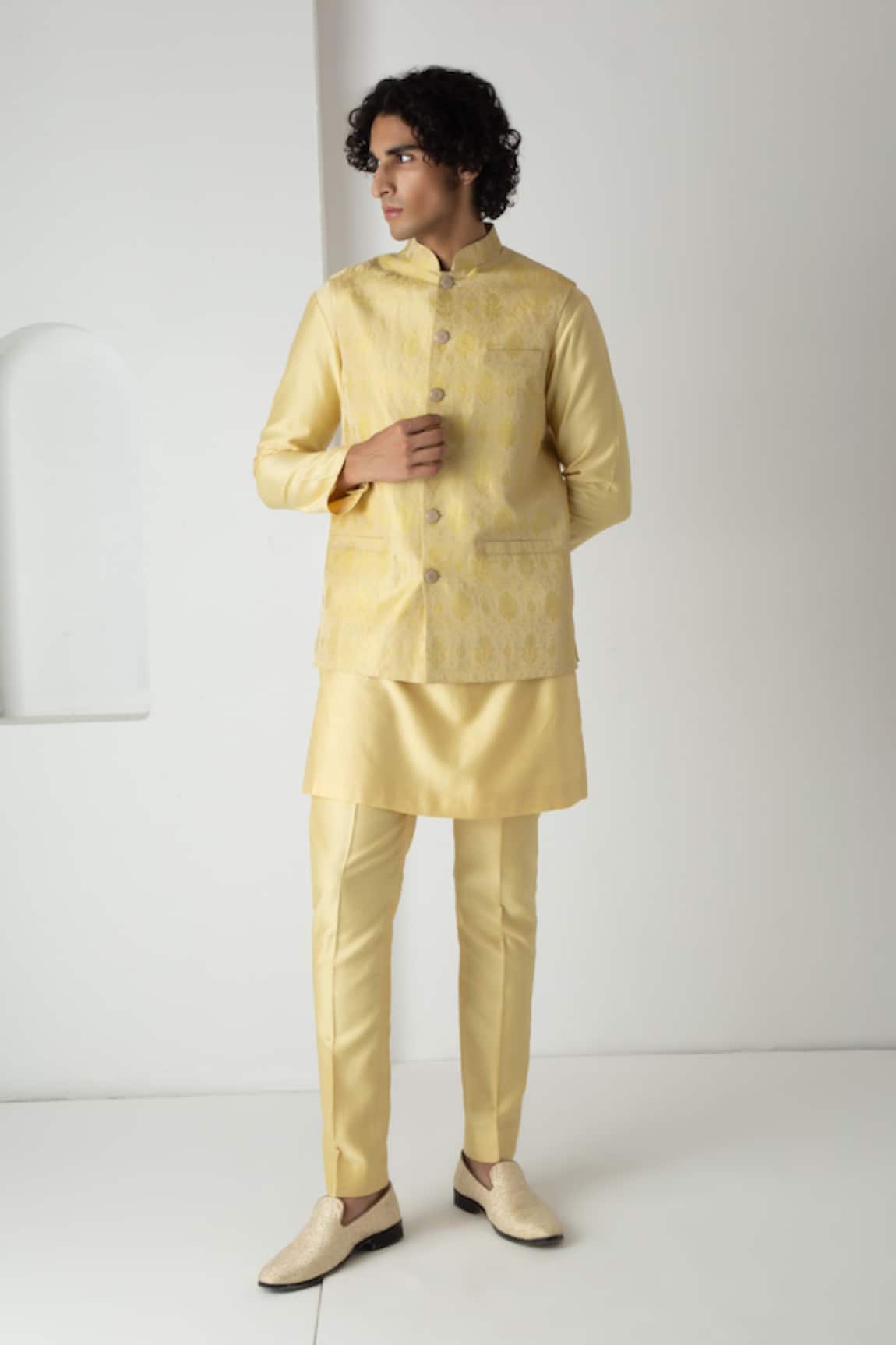 Chhaya Mehrotra Yarrow Yellow Esper Bundi Set 