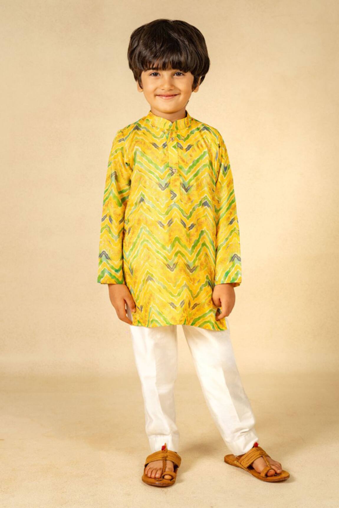 Jilmil Dreamwear Zig Zag Foil Print Kurta & Pant Set 